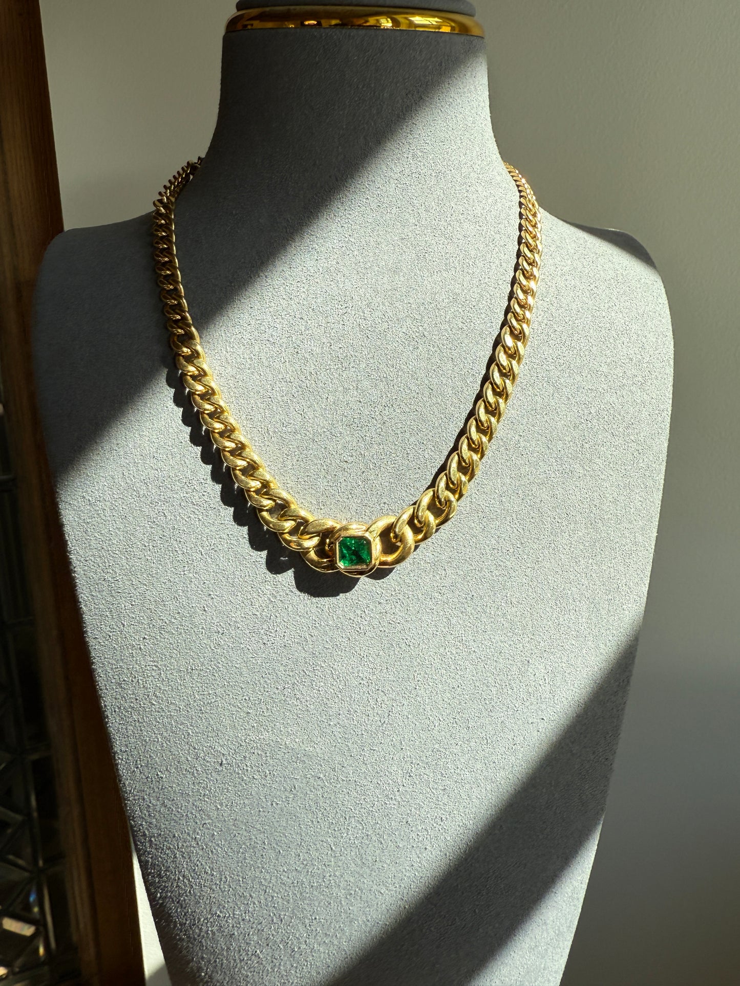 Vintage 26g 18k Gold Natural EMERALD French Curb Chain DATED Cert & ORIGINAL Gouache Drawing Design Heavy Unisex Chunky Green