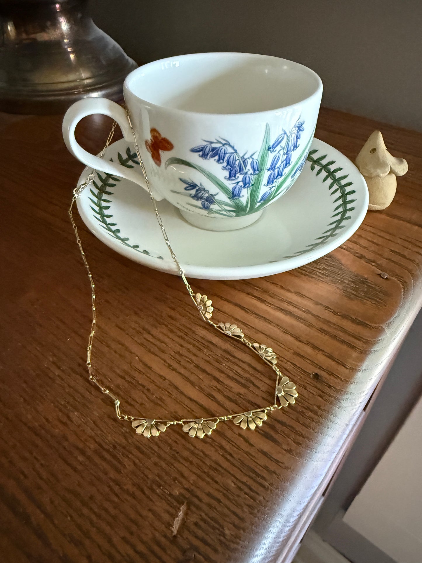 For a Good Cause! DAISIES French Art Deco Antique 18k Gold Floral Necklace Drapery Chain Collar Flower Pendants Figural