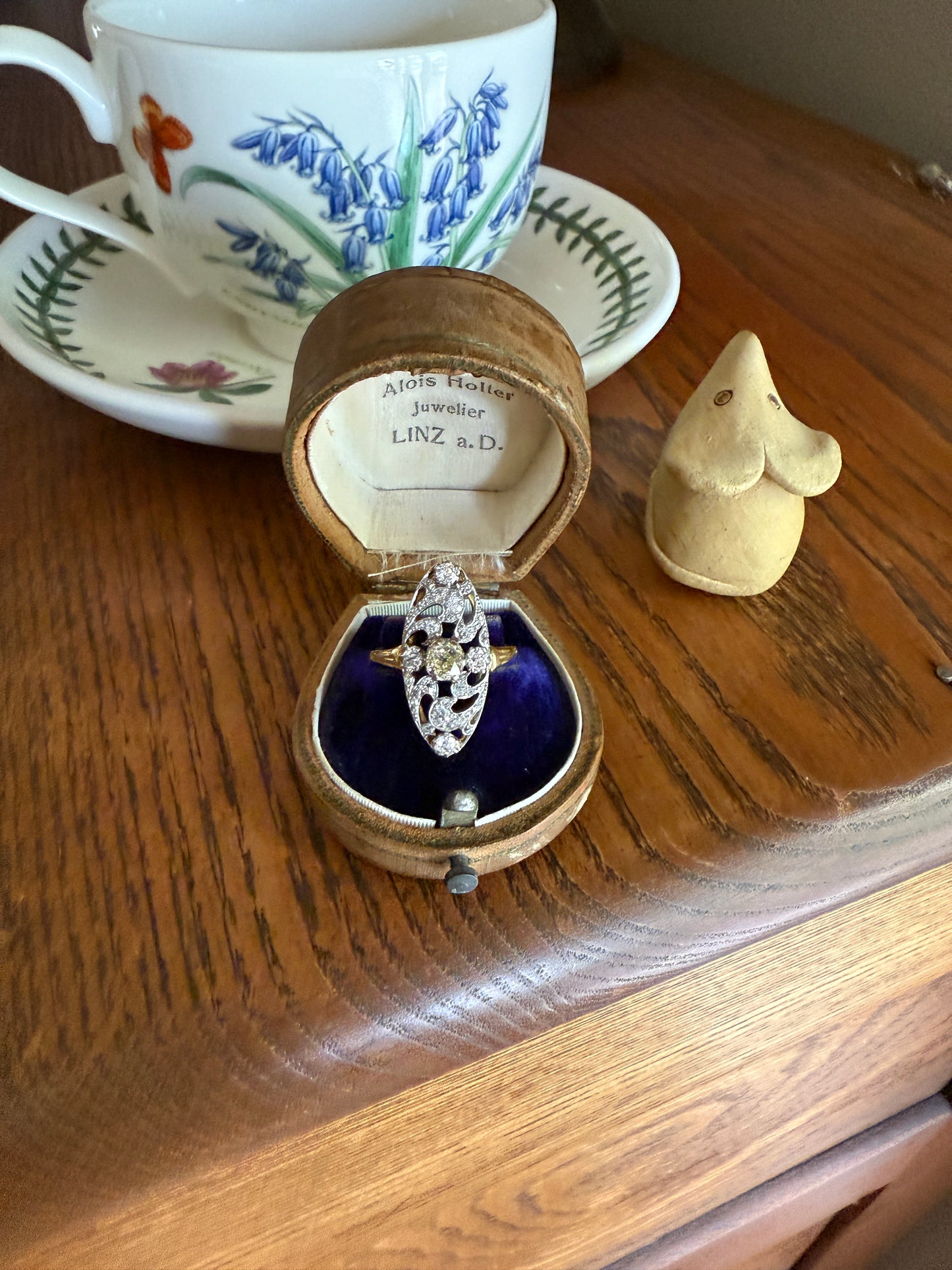 Ornate 1 Carat + French Belle Epoque Oval Old Mine Rose Cut Diamond Pale Light Yellow Center 18k Gold Platinum Scroll