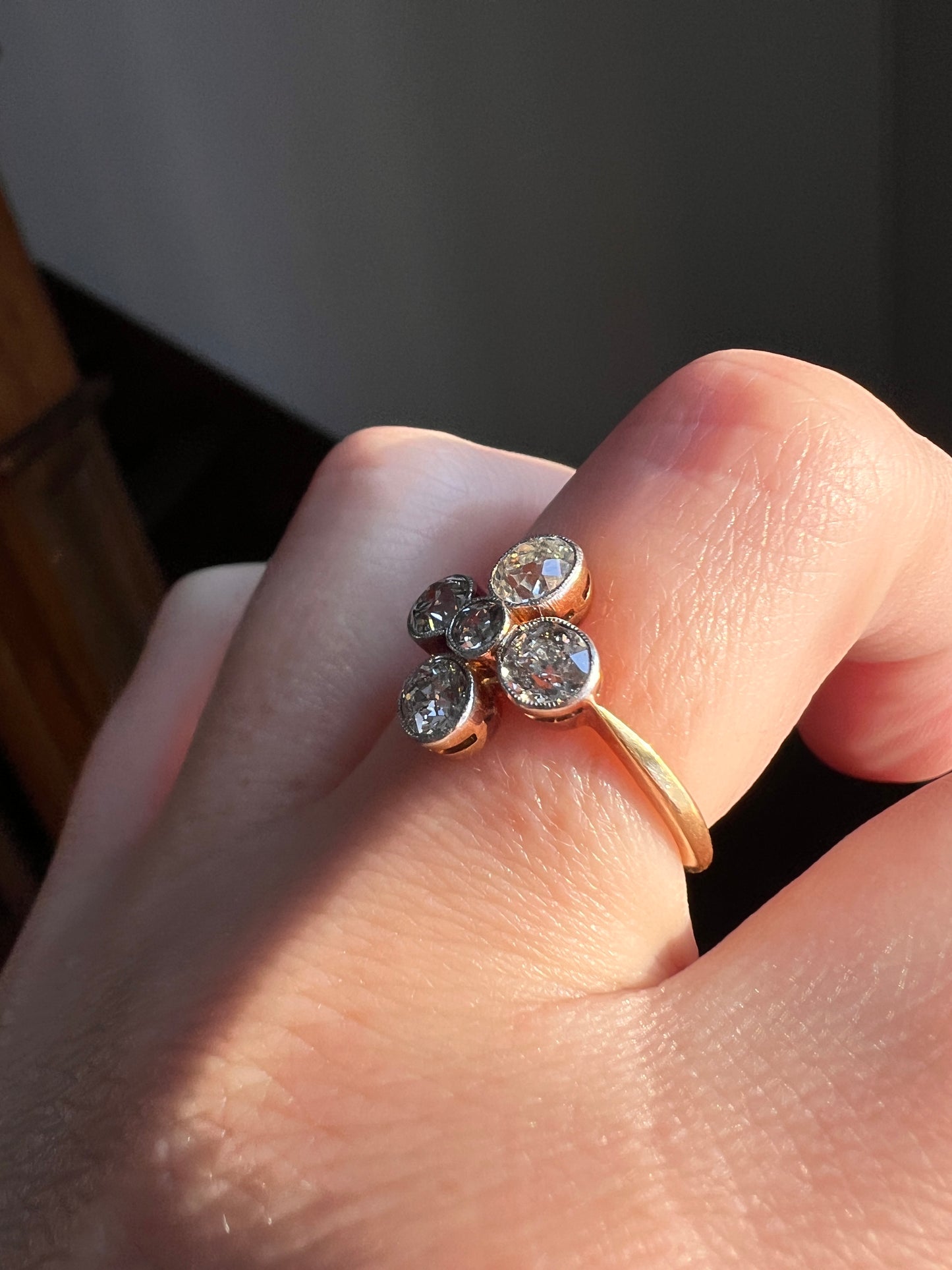 CRUCIFORM 1.25 Carat Old Mine Cut DIAMOND Ring Antique EDWARDIAN 18k Gold Platinum Five Stone