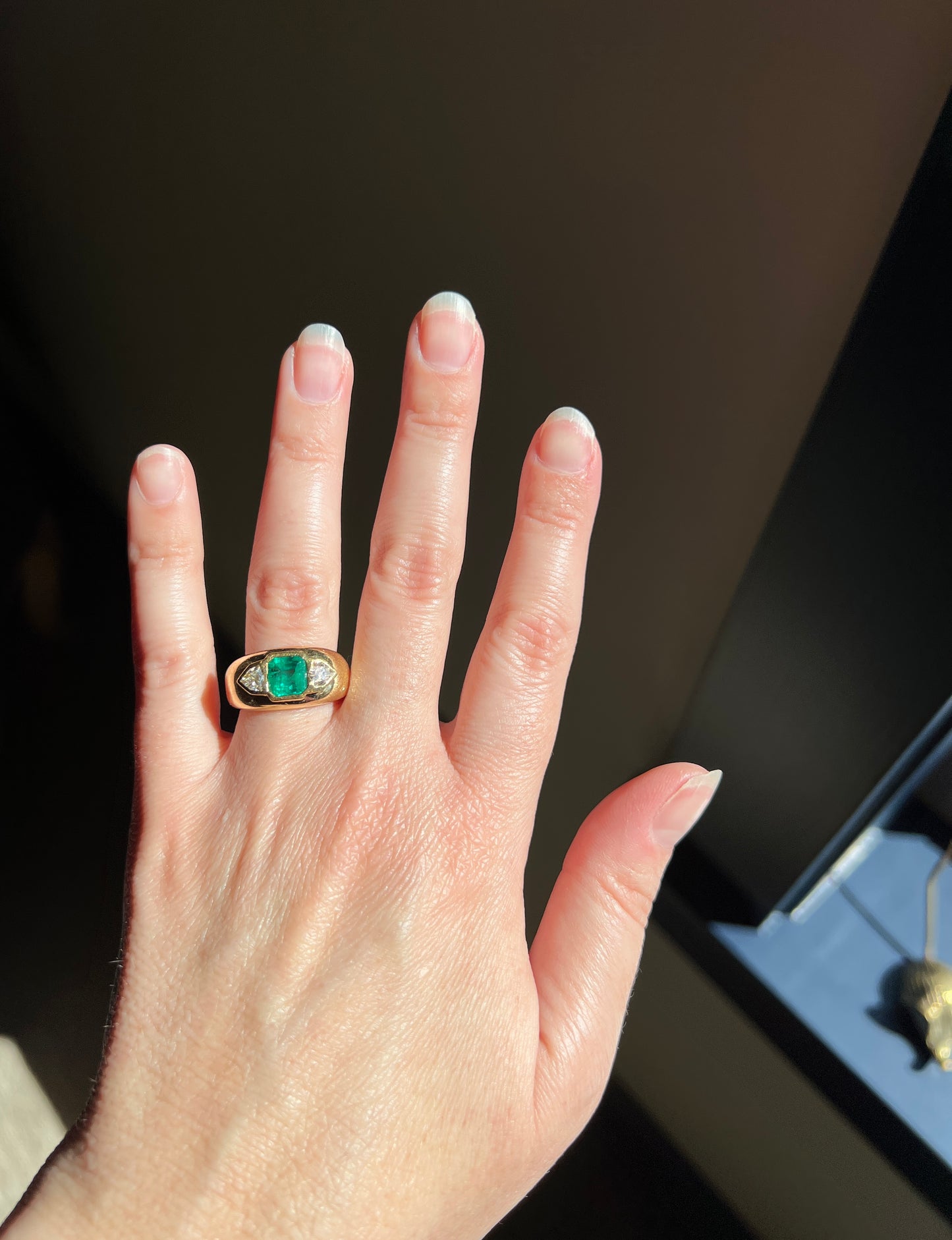 HEXAGON SHIELD Diamond Green EMERALD Chunky Vintage Three Stone Gypsy Ring French 18k Gold Wide Band Natural Heavy