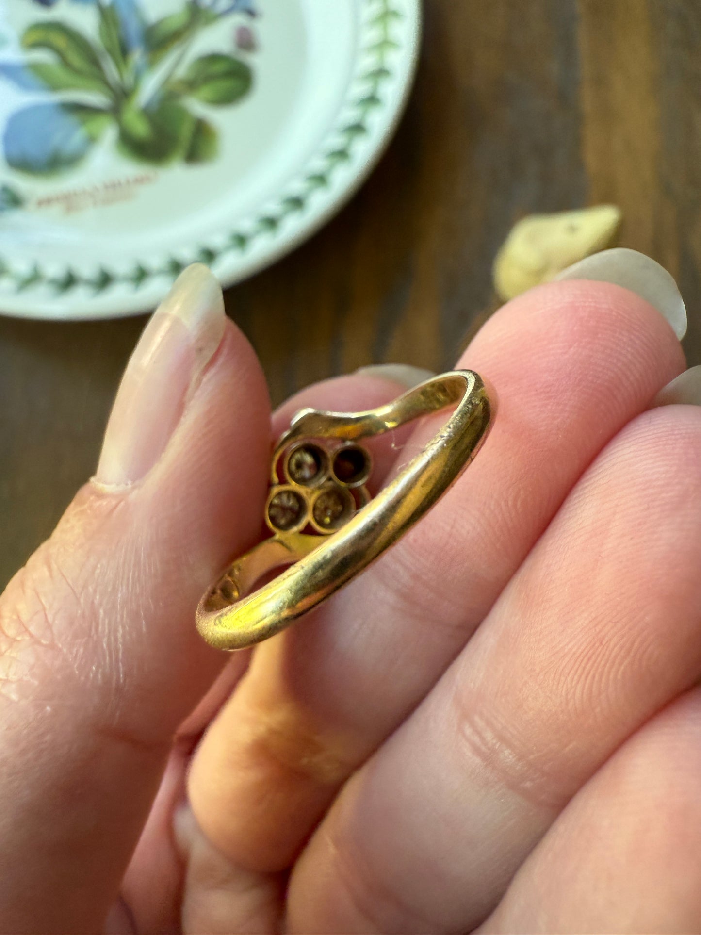 CHAMPAGNE Pale Yellow Light Brown Old Mine & Brilliant Cut Diamond Antique Quatrefoil Ring 18k Gold