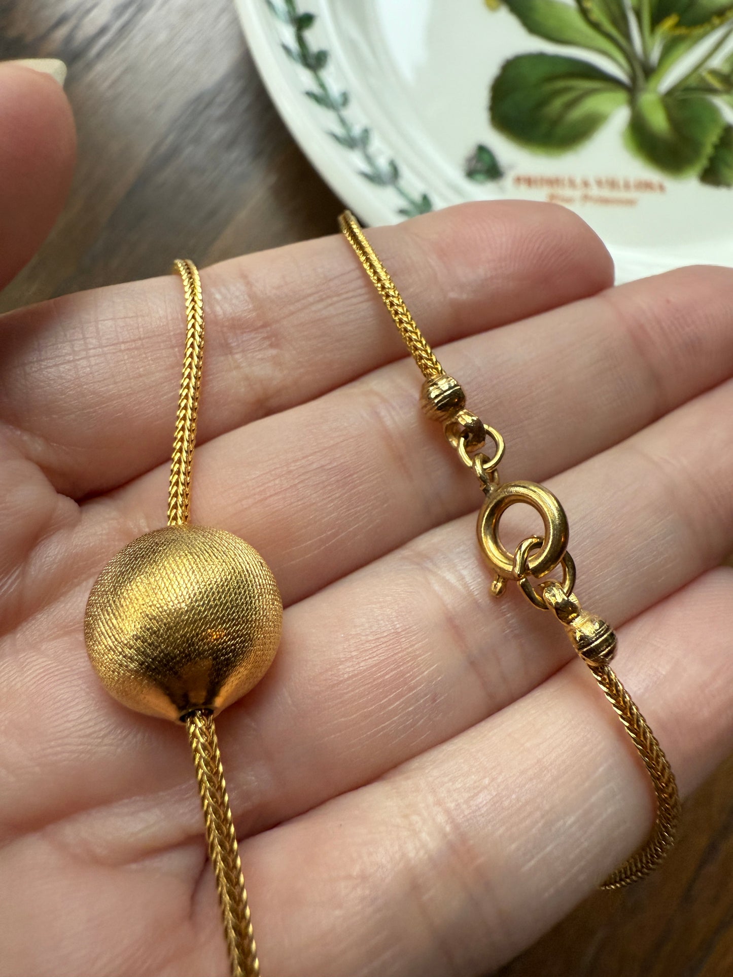 Retro Vintage Snake Chain Gold Plated Ball Sphere Pendant Short Necklace