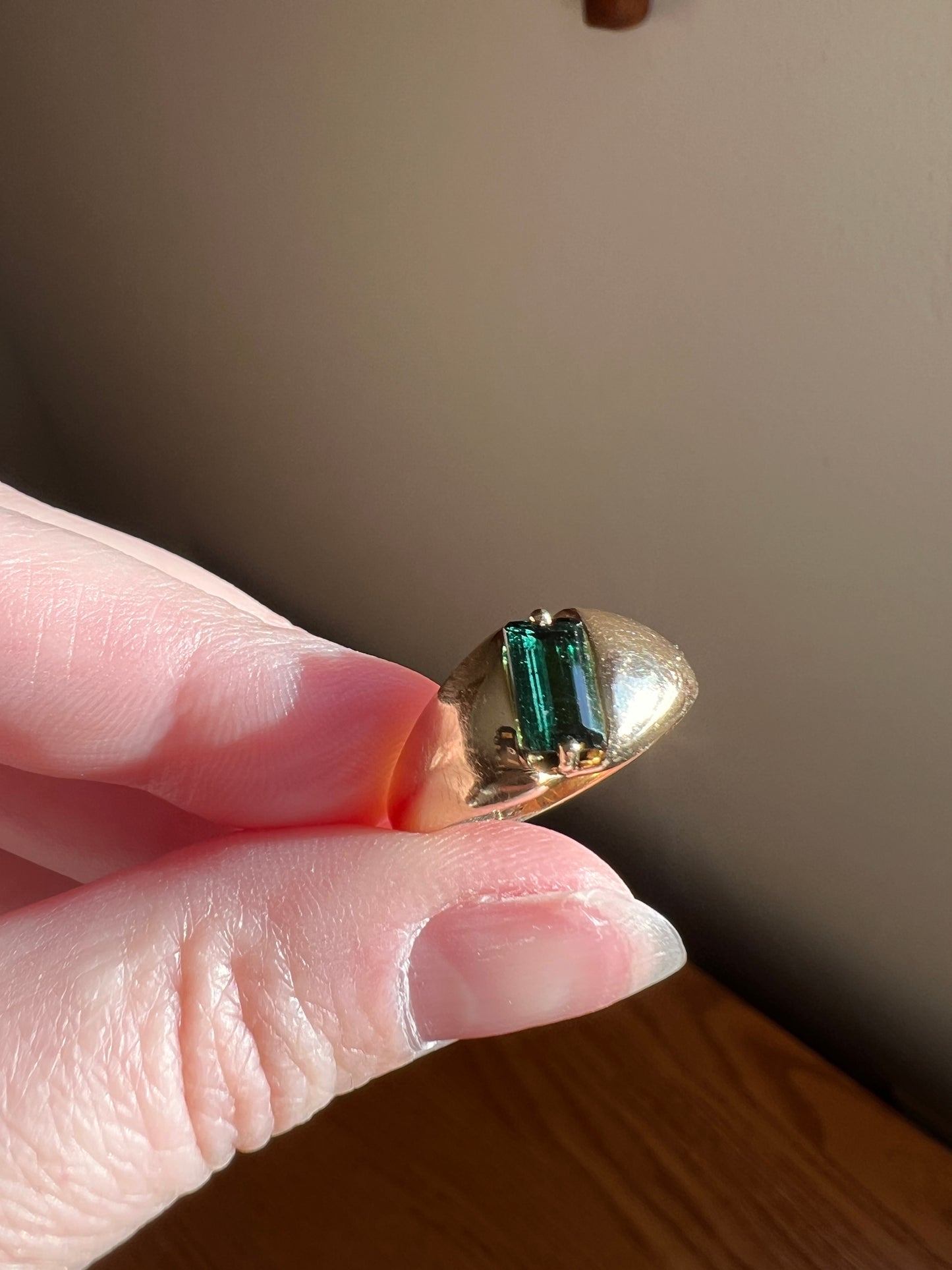Angled Green TOURMALINE Geometric Gypsy Band Ring French Vintage 18k Gold Unisex