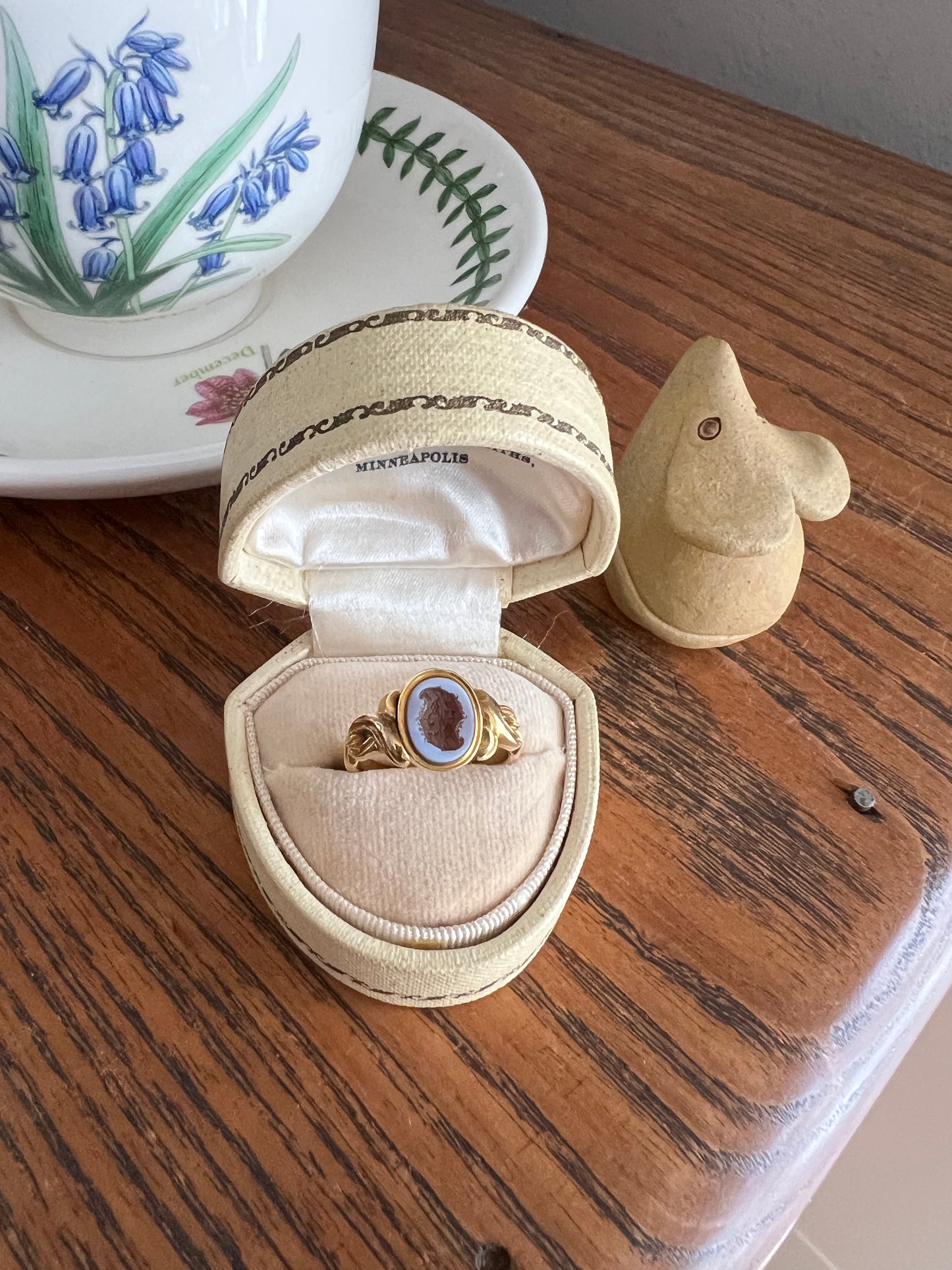2 For 1!! Intaglio FLIP Ring Antique Spinner Crest Coat of Arms Monogram Carnelian Sardonyx Engraved Stag Shield Signet Ring Victorian