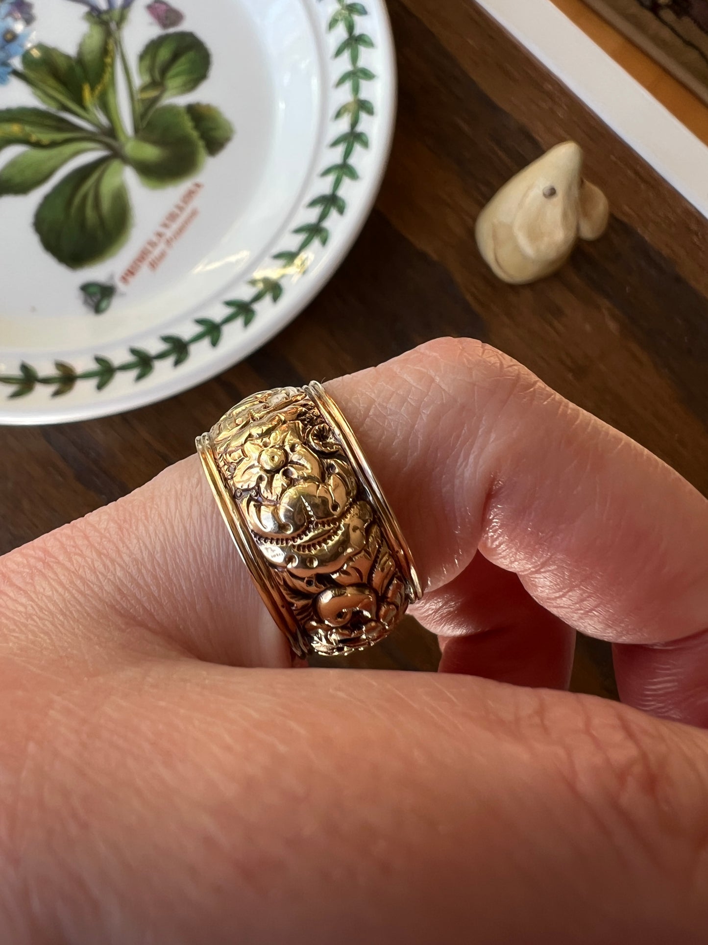 XL Antique FLORAL Embossed French Georgian Victorian Era Eternity Band 11mm Wide Ring 18k Gold Wedding Stacker