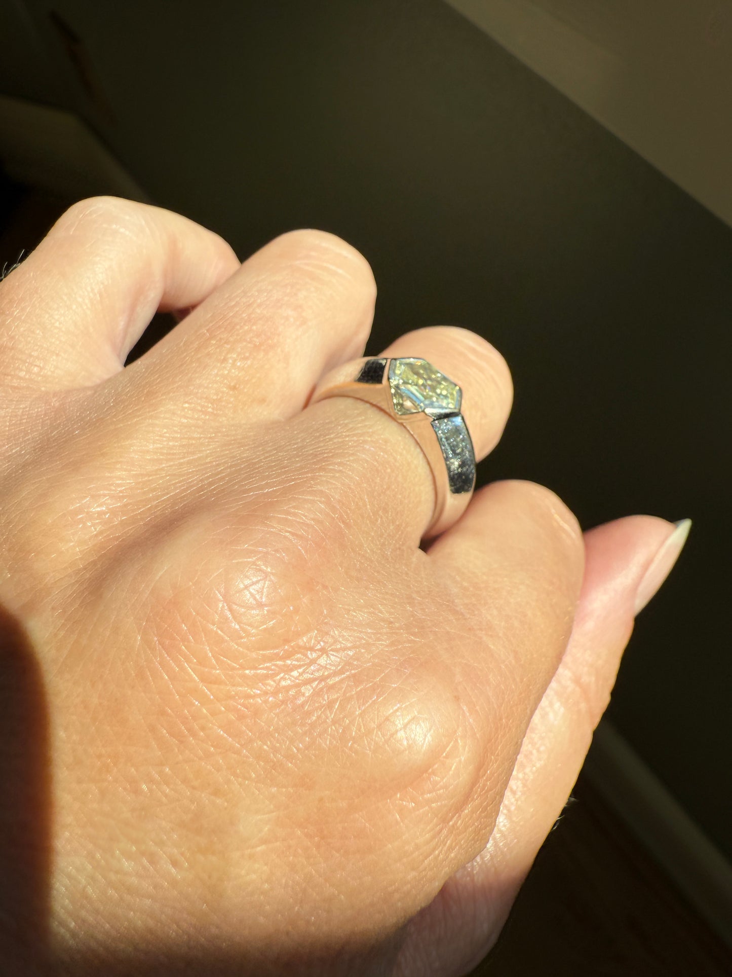 Rare HEXAGON Natural Diamond Pale Yellow French Vintage 18k White Gold Gypsy Ring 9.1g Chunky Sturdy Stacker Unisex Step Cut Beveled Band