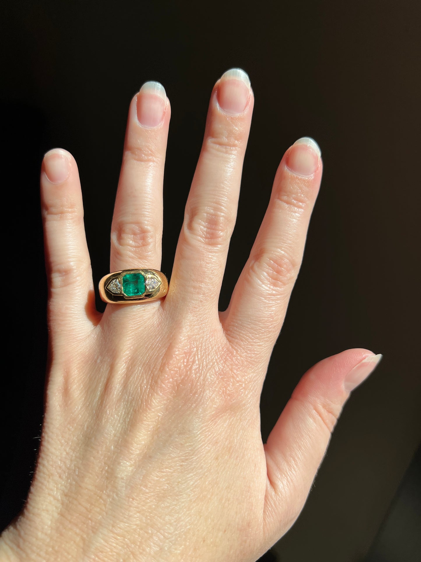 HEXAGON SHIELD Diamond Green EMERALD Chunky Vintage Three Stone Gypsy Ring French 18k Gold Wide Band Natural Heavy