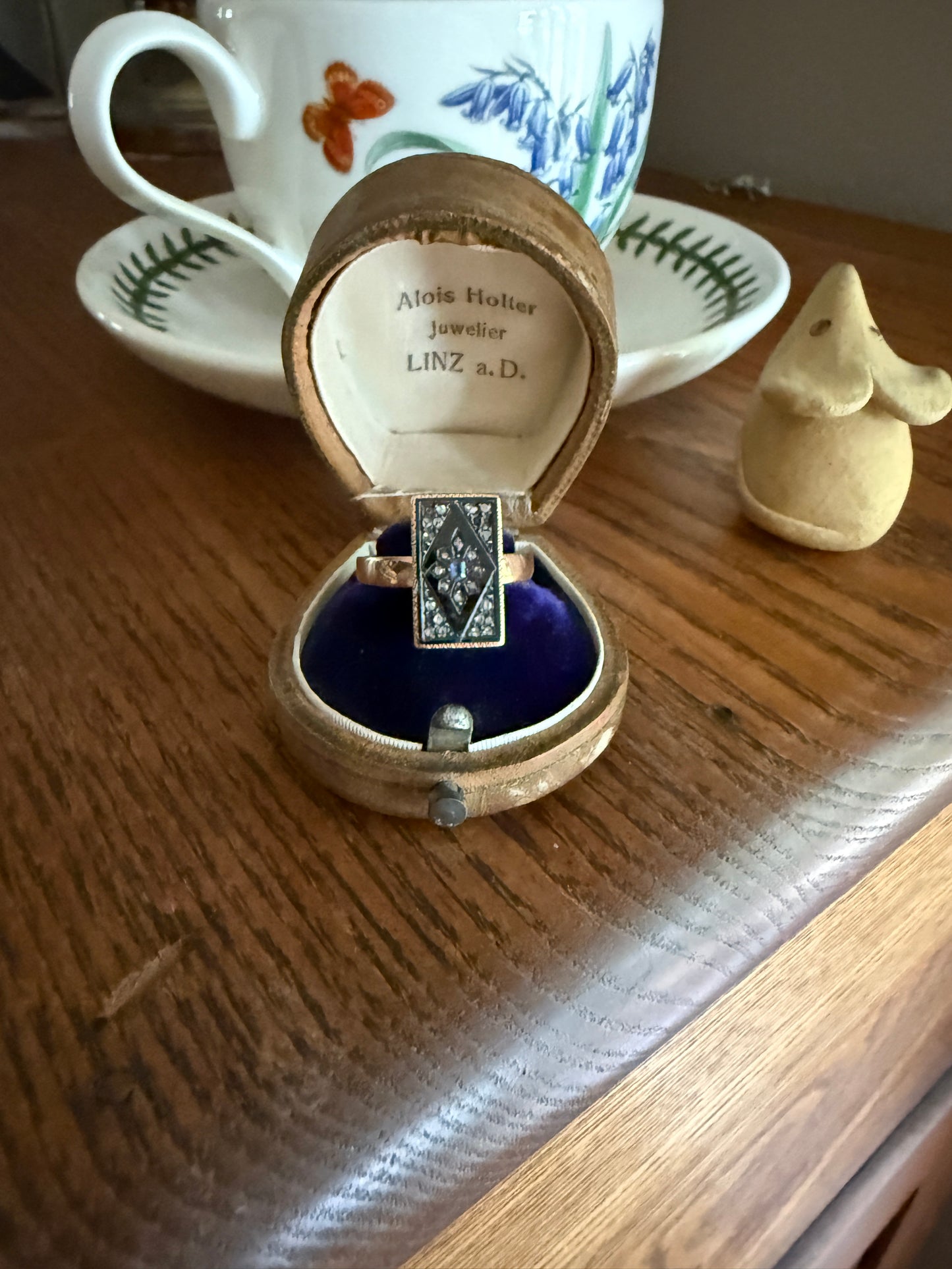 Antique Blue SAPPHIRE Rose Cut DIAMOND Black Enamel 14k Rosy Gold Plaque Ring Floral Geometric Rectangular Panel