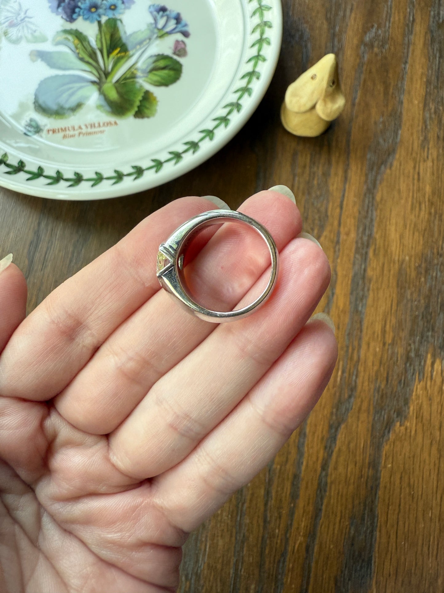 Rare HEXAGON Natural Diamond Pale Yellow French Vintage 18k White Gold Gypsy Ring 9.1g Chunky Sturdy Stacker Unisex Step Cut Beveled Band