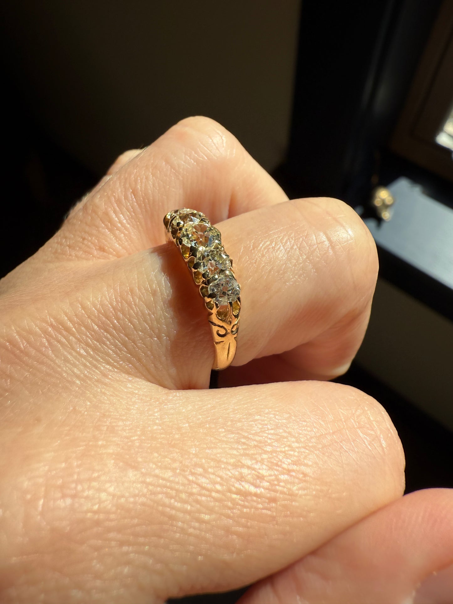 Antique 1.5 Carat Old Mine Cut DIAMOND 5 Five Stone Band Ring 18k Gold Scrolled Victorian c1888