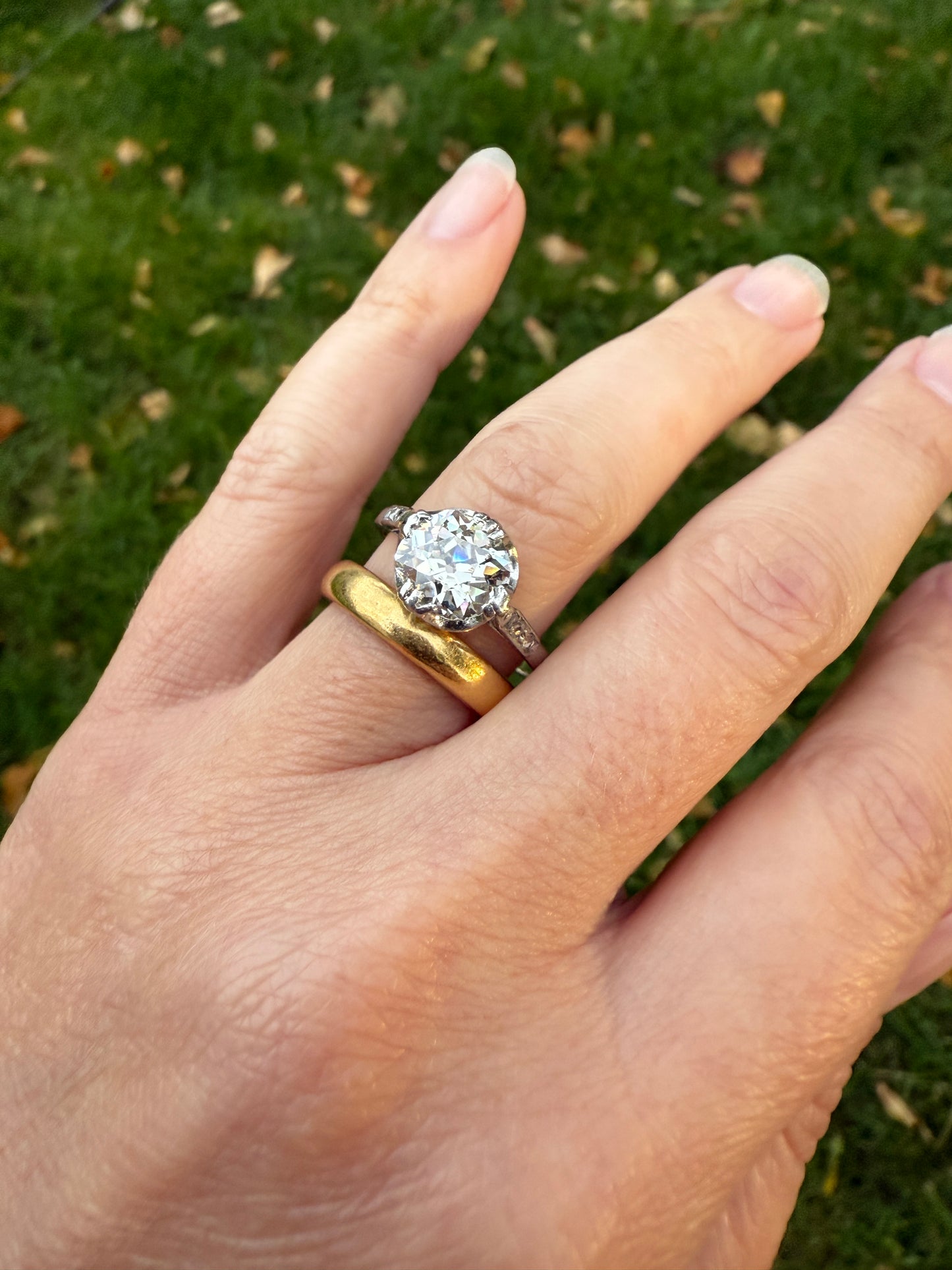 Antique 2 CARATS Tdw Old Mine Cut DIAMOND Solitaire French Engagement Ring with Rose Cut Accents Platinum Stacker Spready OMC