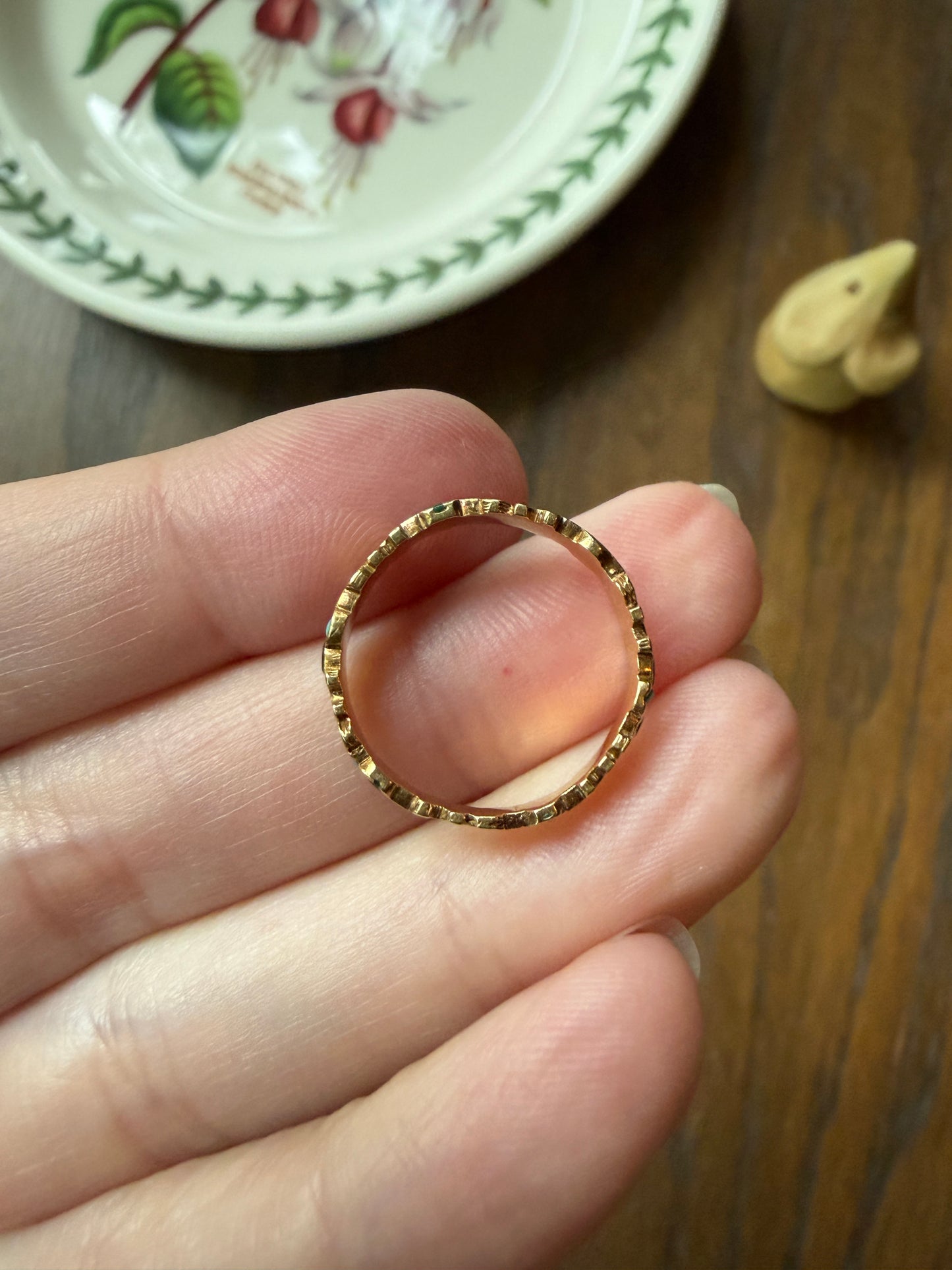Victorian TURQUOISE Floral Shield Engraved 18k Gold Solid Wedding Band Forget Me Not Orange Blossom Swirl Panels Blue Green
