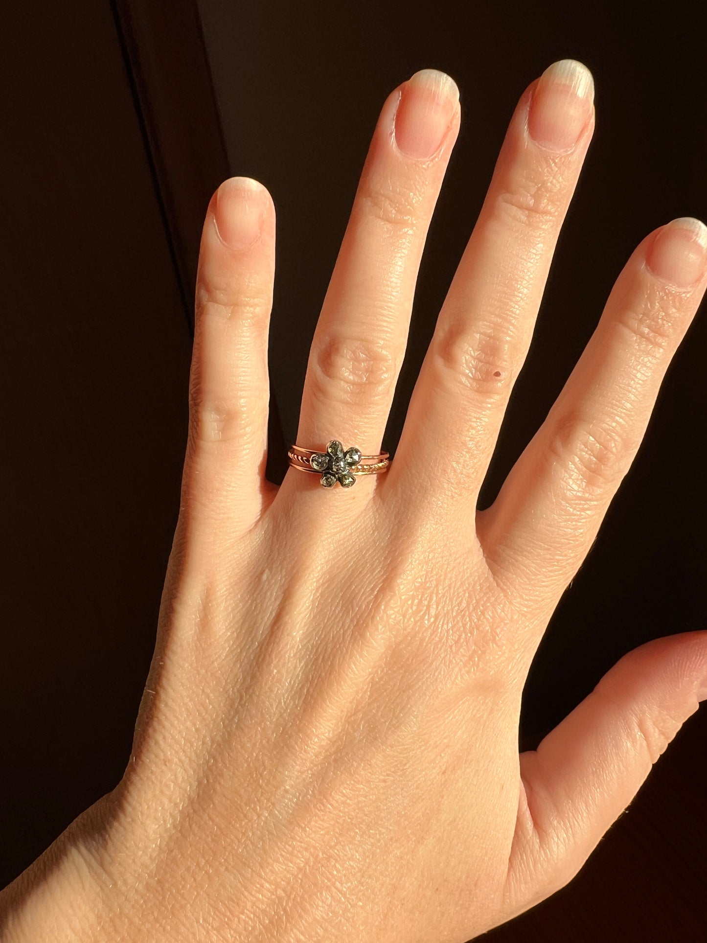 GEORGIAN Antique PANSY Floral Rose Cut Diamond Cluster Slide 18k GOLD Skinny Multi Three Band Stacker Ring French