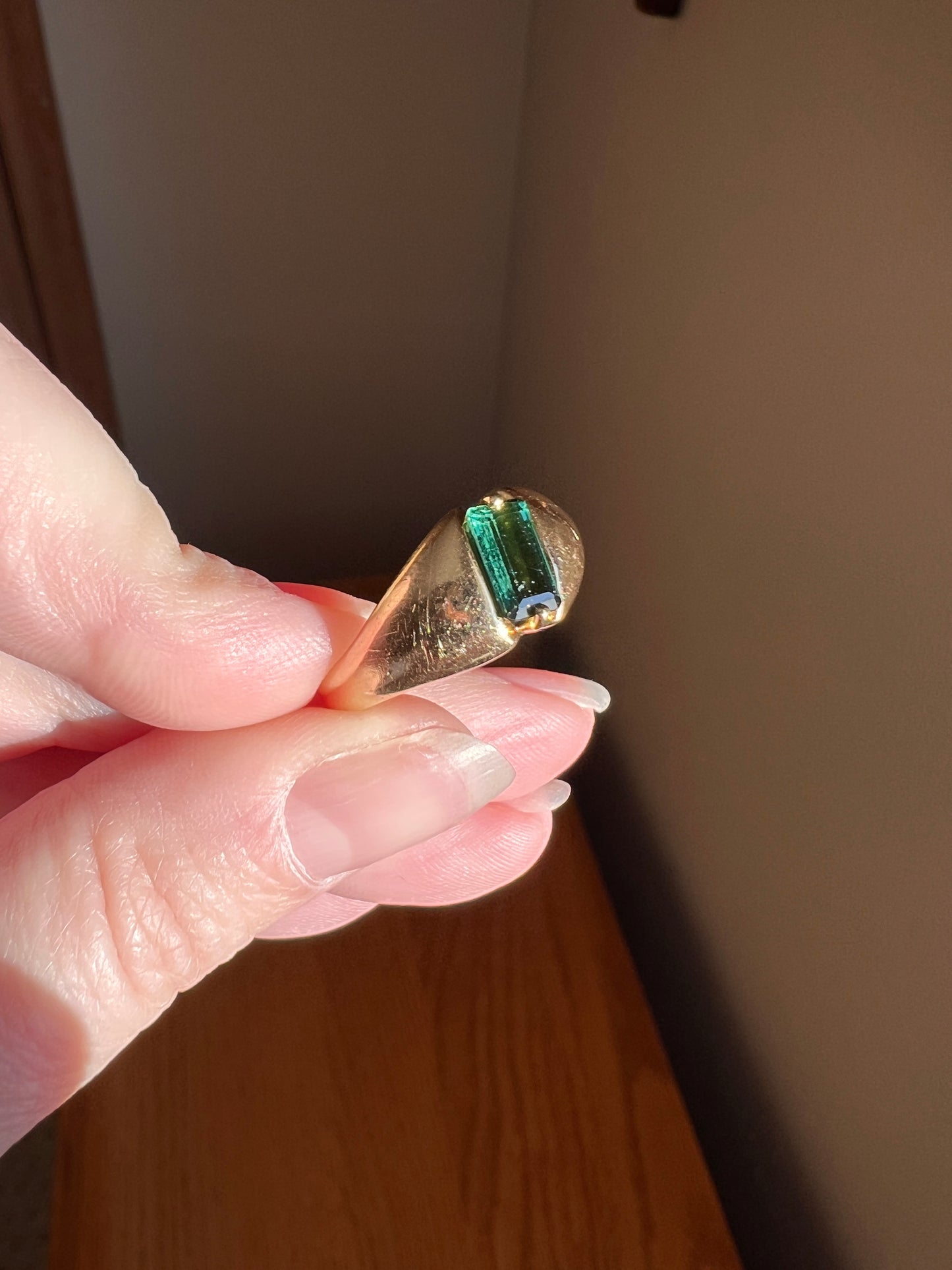 Angled Green TOURMALINE Geometric Gypsy Band Ring French Vintage 18k Gold Unisex