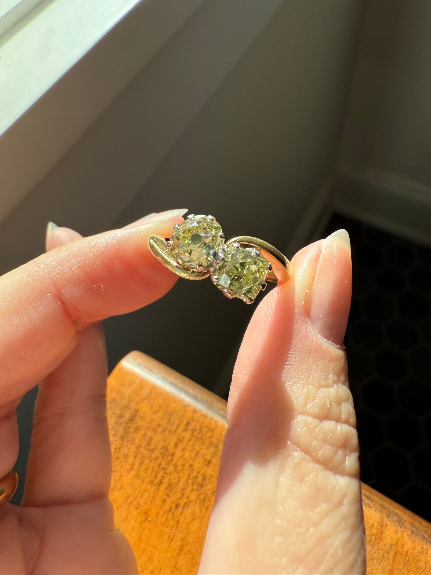 Antique Toi et Moi 2.1 CARAT Old Mine Cut DIAMOND Fancy Light Yellow Chunky 2 Stone Ring 18k Gold Angled Swirl Band Stacker c1901 Victorian