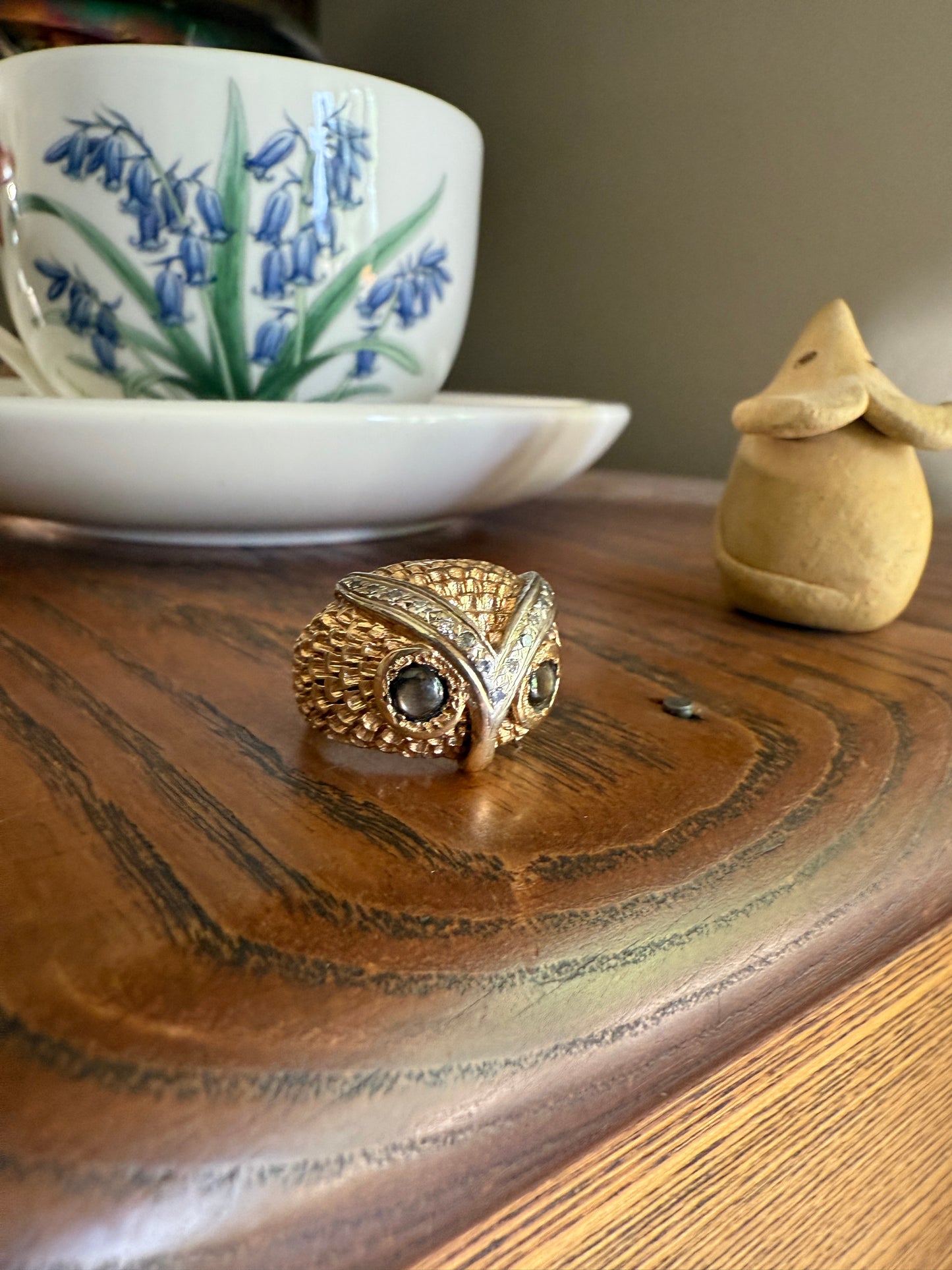 OWL Vintage Figural HEAVY 12.7g 14k Gold Ring Cat's Eye Gray Chrysoberyl Eyes Two Tone Diamond Accents Domed Chunky Unisex Statement Wisdom
