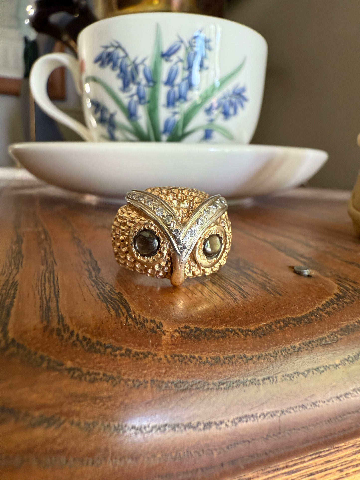 OWL Vintage Figural HEAVY 12.7g 14k Gold Ring Cat's Eye Gray Chrysoberyl Eyes Two Tone Diamond Accents Domed Chunky Unisex Statement Wisdom