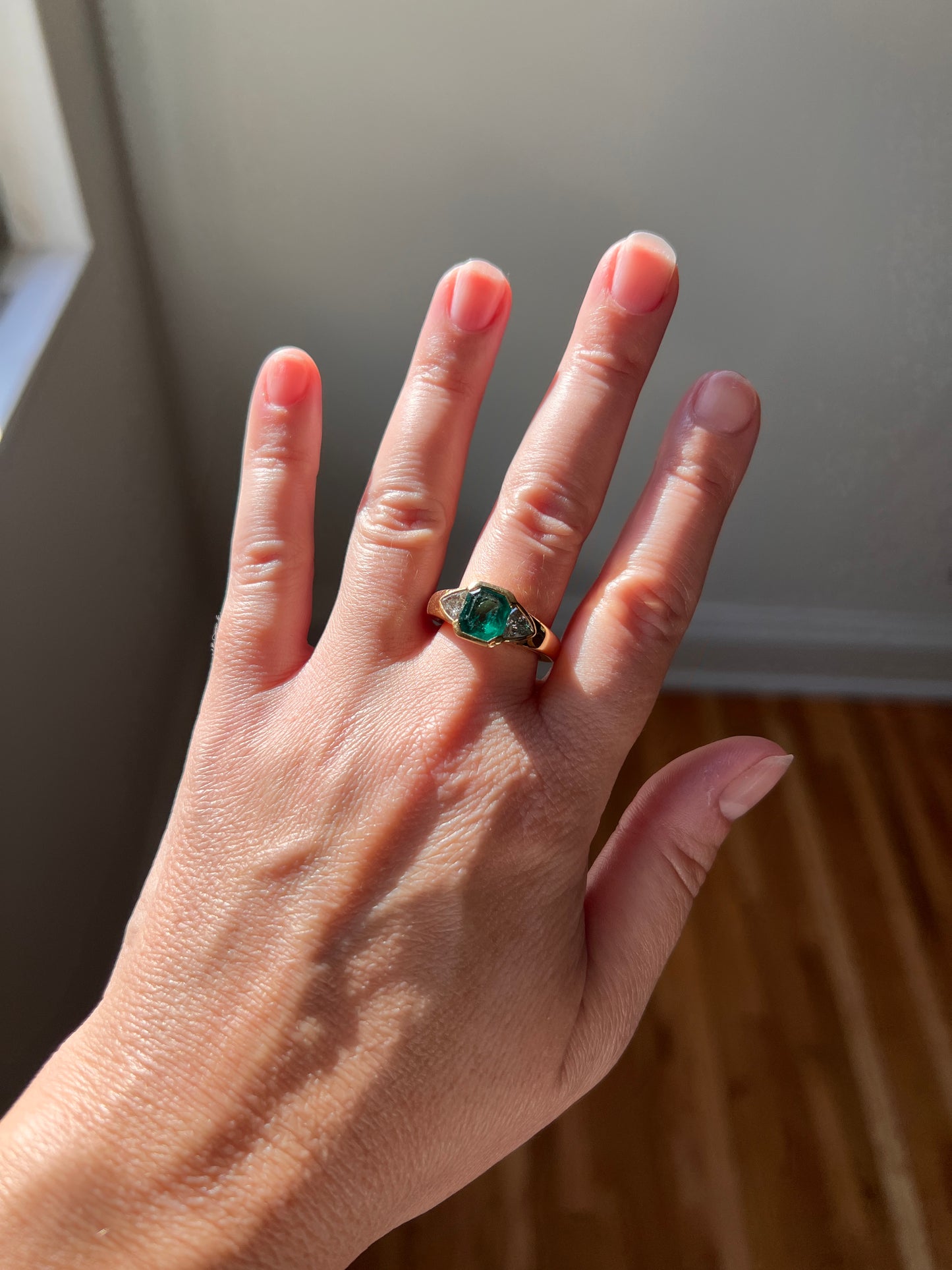 Vintage .85 Ct Trillion Cut Diamond Green Octagonal EMERALD Art Deco Three Stone Gypsy Ring HEAVY French 18k Gold