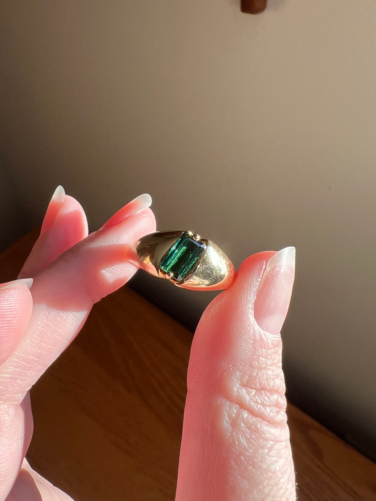 Angled Green TOURMALINE Geometric Gypsy Band Ring French Vintage 18k Gold Unisex