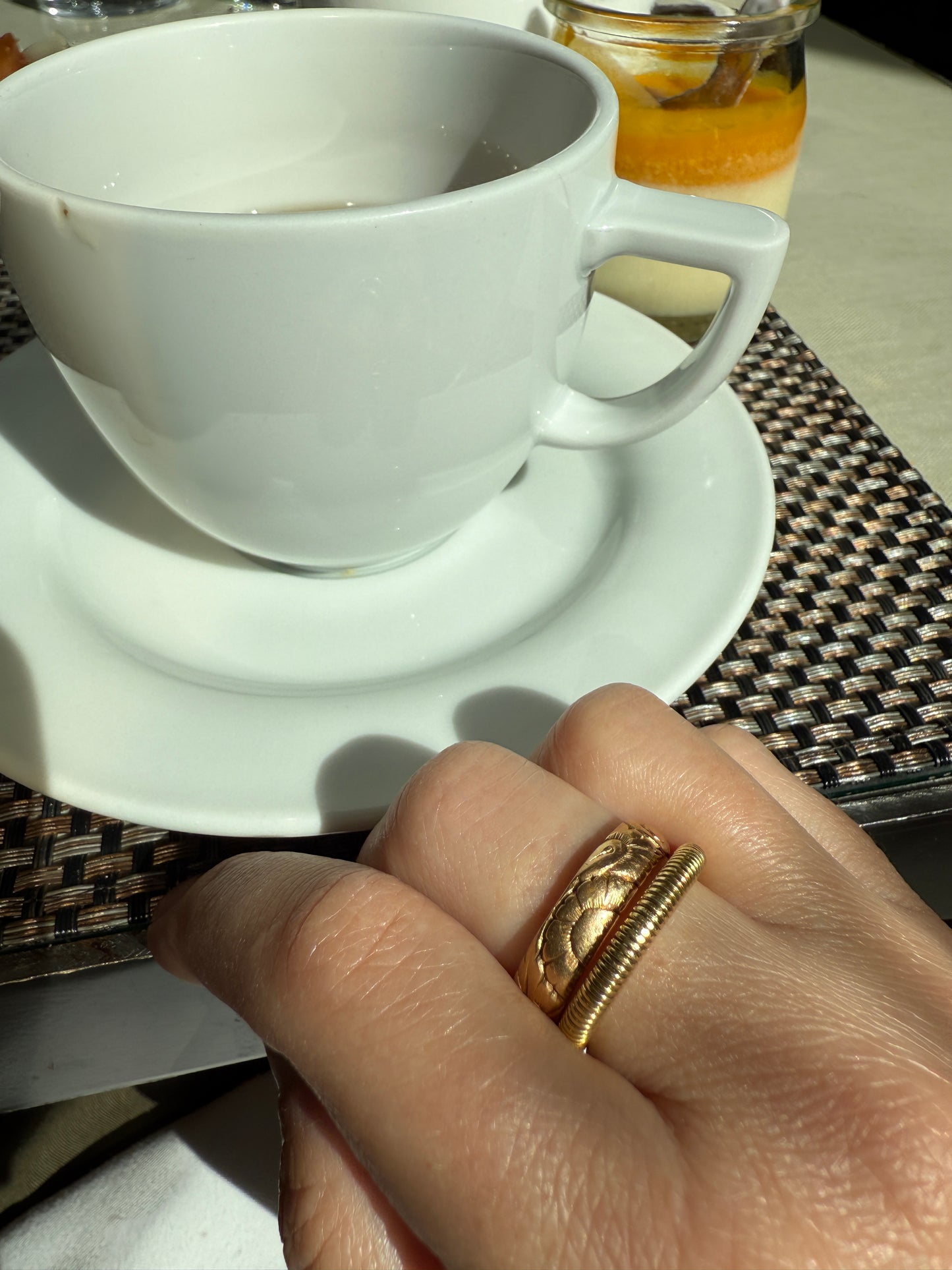 Dated FLORAL Embossed 5mm Scrolled Vintage c1960 Wedding Band 18k Gold Solid Eternity Ring Ornate Engraved Stacker Victorian Style