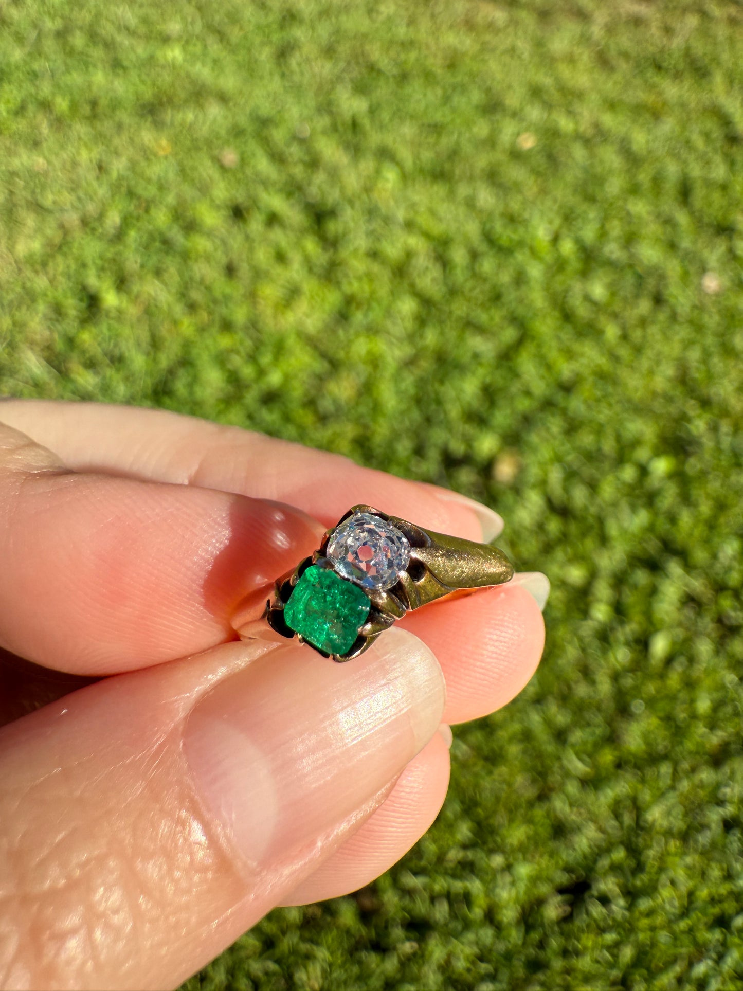 EMERALD Old Mine Cut DIAMOND Antique Toi et Moi Ring 14k Gold Angled Cushion Cut Green Stacker Chunky OMC