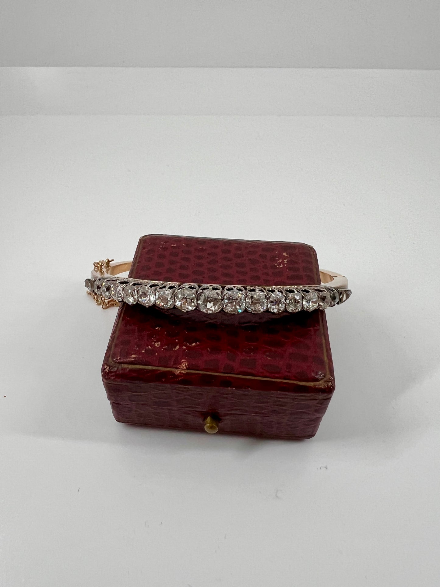 Antique 4.35 CARAT Old Mine Cut DIAMOND Encrusted Hinged Bangle Line Bracelet 18k Gold Victorian Wriststack