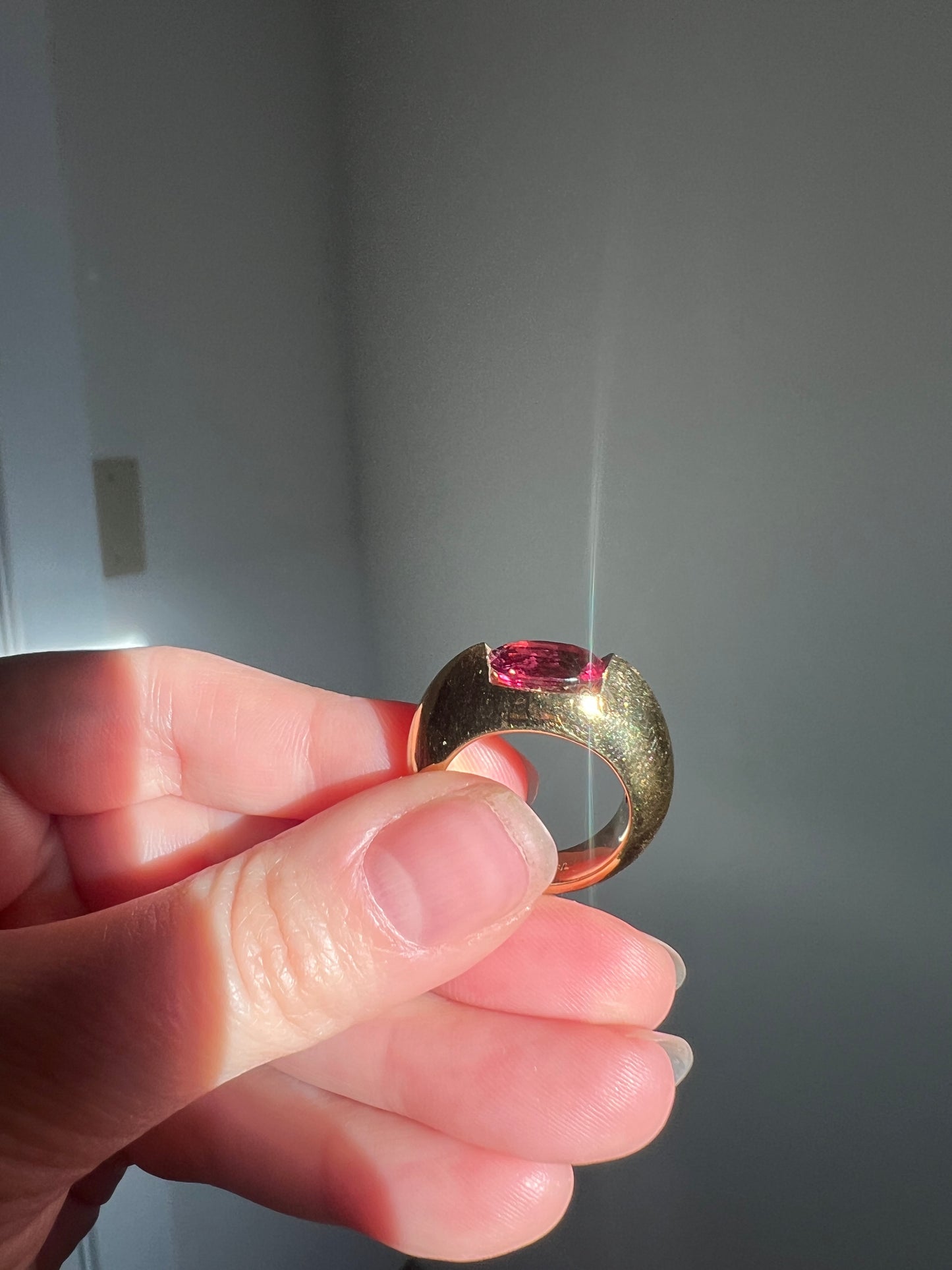 MEGA Natural Pink TOURMALINE Knife Edge Domed Bombe Ring Band French Vintage Preowned HEAVY 13.6g 18k Gold Retro Statement Stacker