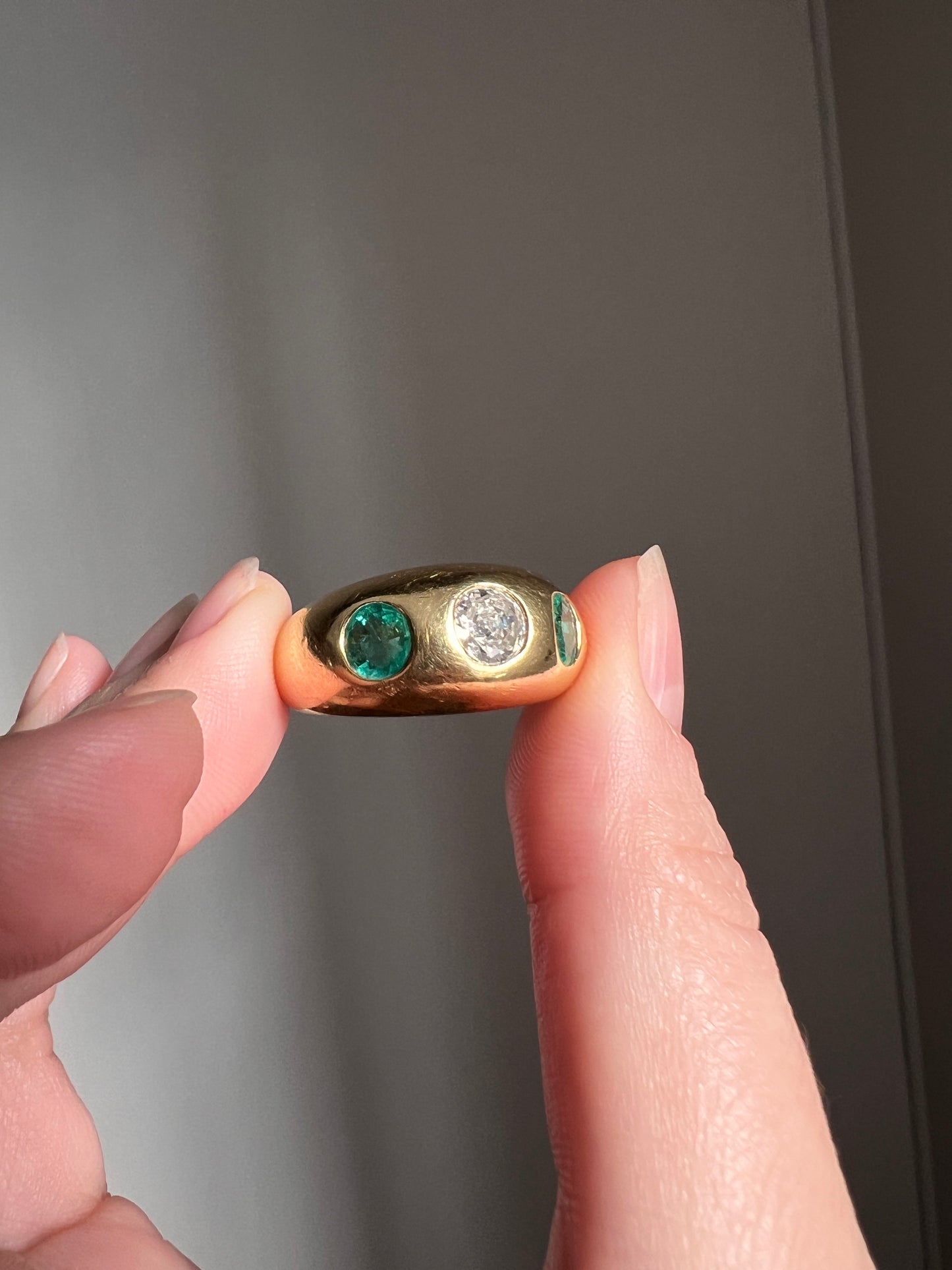 Heavy EMERALD Gypsy Ring 14.6g 18k Gold .6 Carat Transitional Cut DIAMOND French Antique Chunky Stacker