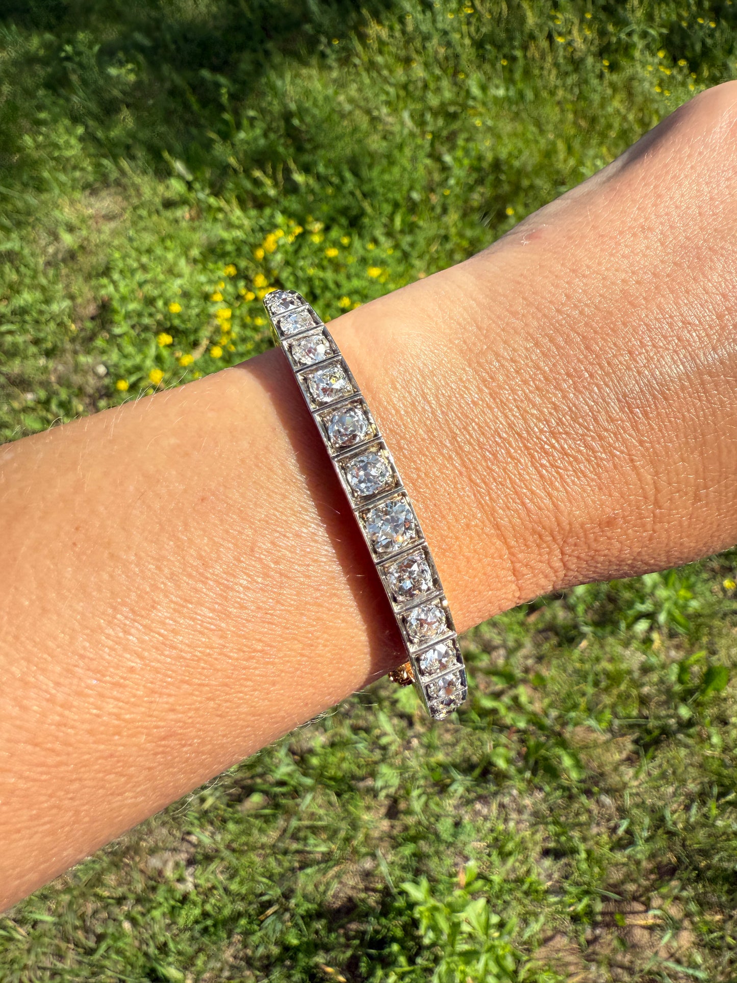 Antique 6.5 CARAT Old Mine Cut DIAMOND Hinged Bangle Line Bracelet 18k Gold Silver Top