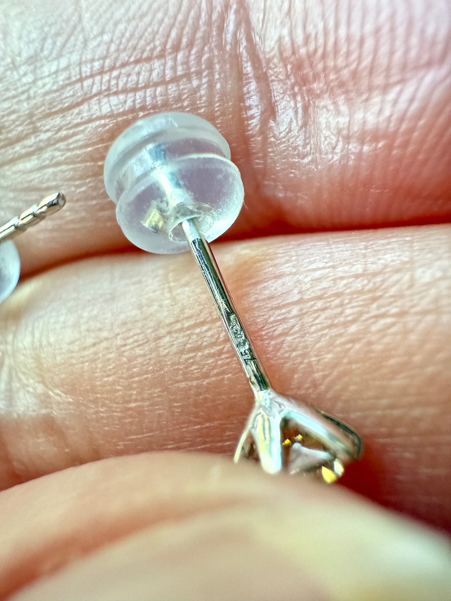 FIERY Vintage 0.6 Carat Tdw Champagne DIAMOND Stud Earrings French 18k White Gold .3 Each Daily Wearers Minimalist