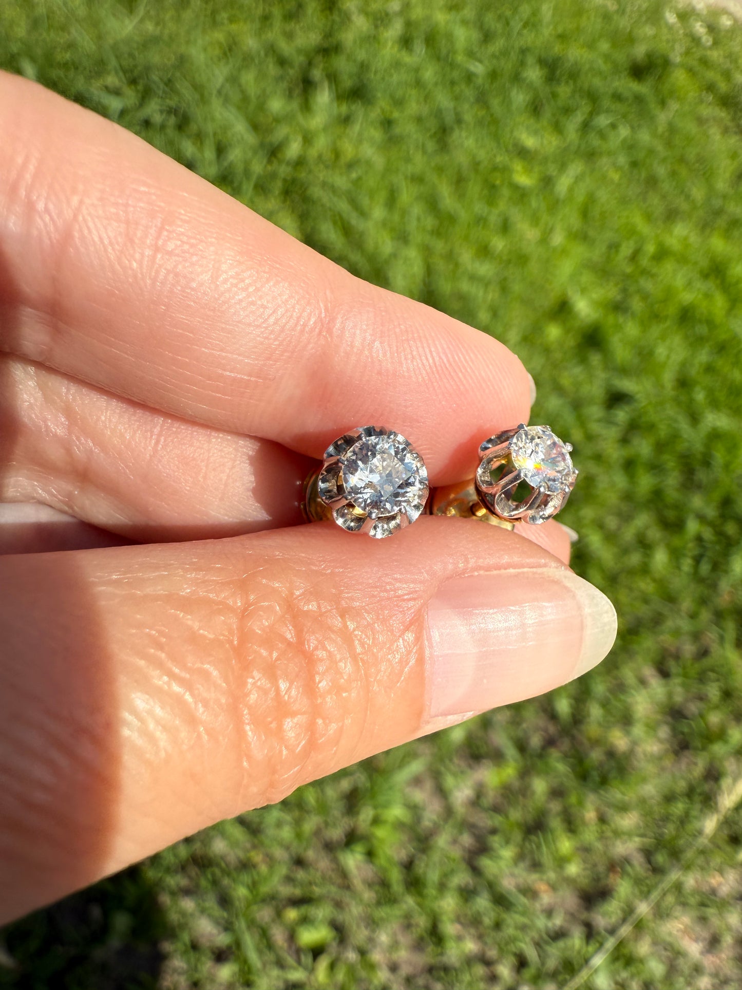 Antique 1 Carat Tdw Old Mine Cut DIAMOND Buttercup Prong Stud Earrings French 18k Gold Victorian Belle Epoque 1Ct OMC