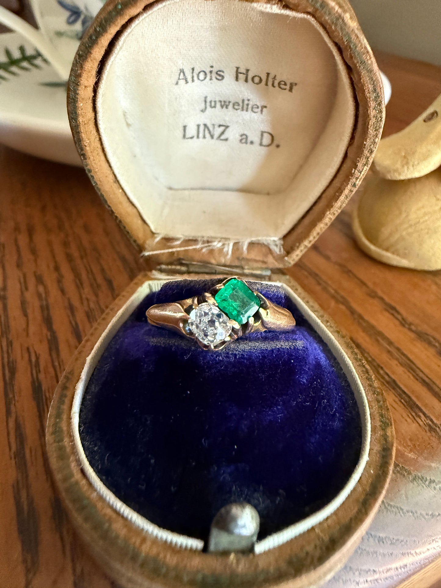 EMERALD Old Mine Cut DIAMOND Antique Toi et Moi Ring 14k Gold Angled Cushion Cut Green Stacker Chunky OMC