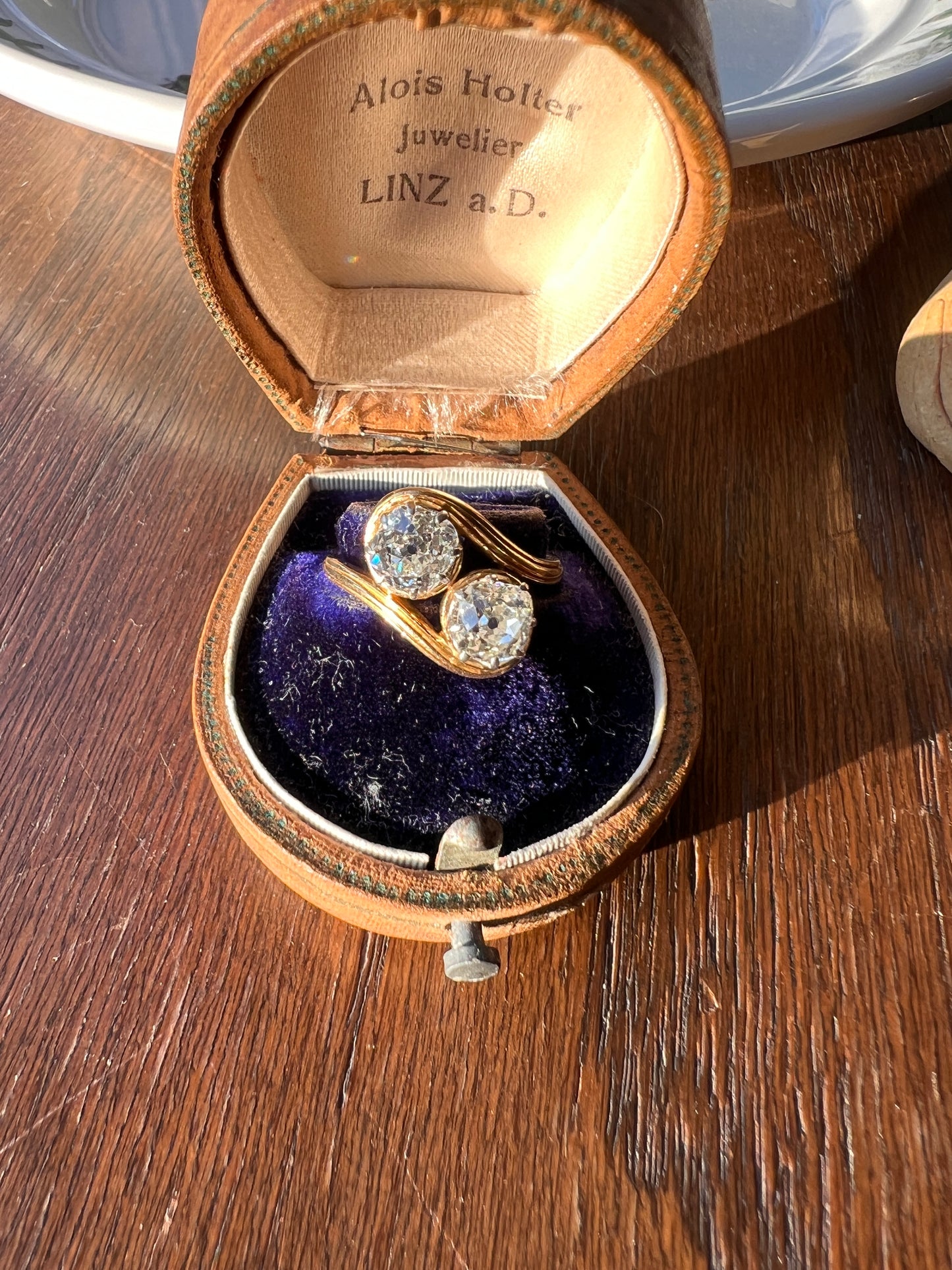 Toi et Moi 1.7 CARAT Old Mine Cut DIAMOND Chunky Two Stone Antique Ring French 18k Gold Angled Swirl Band Stacker Romantic Gift OMC 1.7Ctw