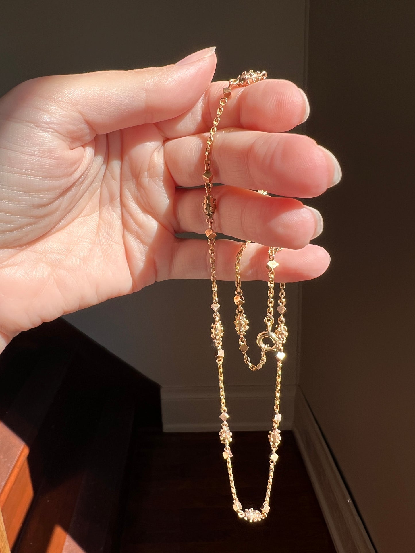 VICTORIAN Era Antique French 18k Gold Chain Necklace Cube Ball Rivet Pendant Holder Warm Glow