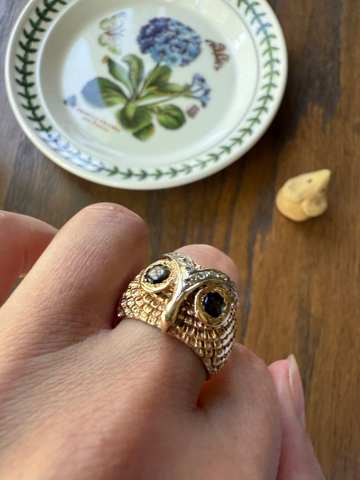 OWL Vintage Figural HEAVY 12.7g 14k Gold Ring Cat's Eye Gray Chrysoberyl Eyes Two Tone Diamond Accents Domed Chunky Unisex Statement Wisdom