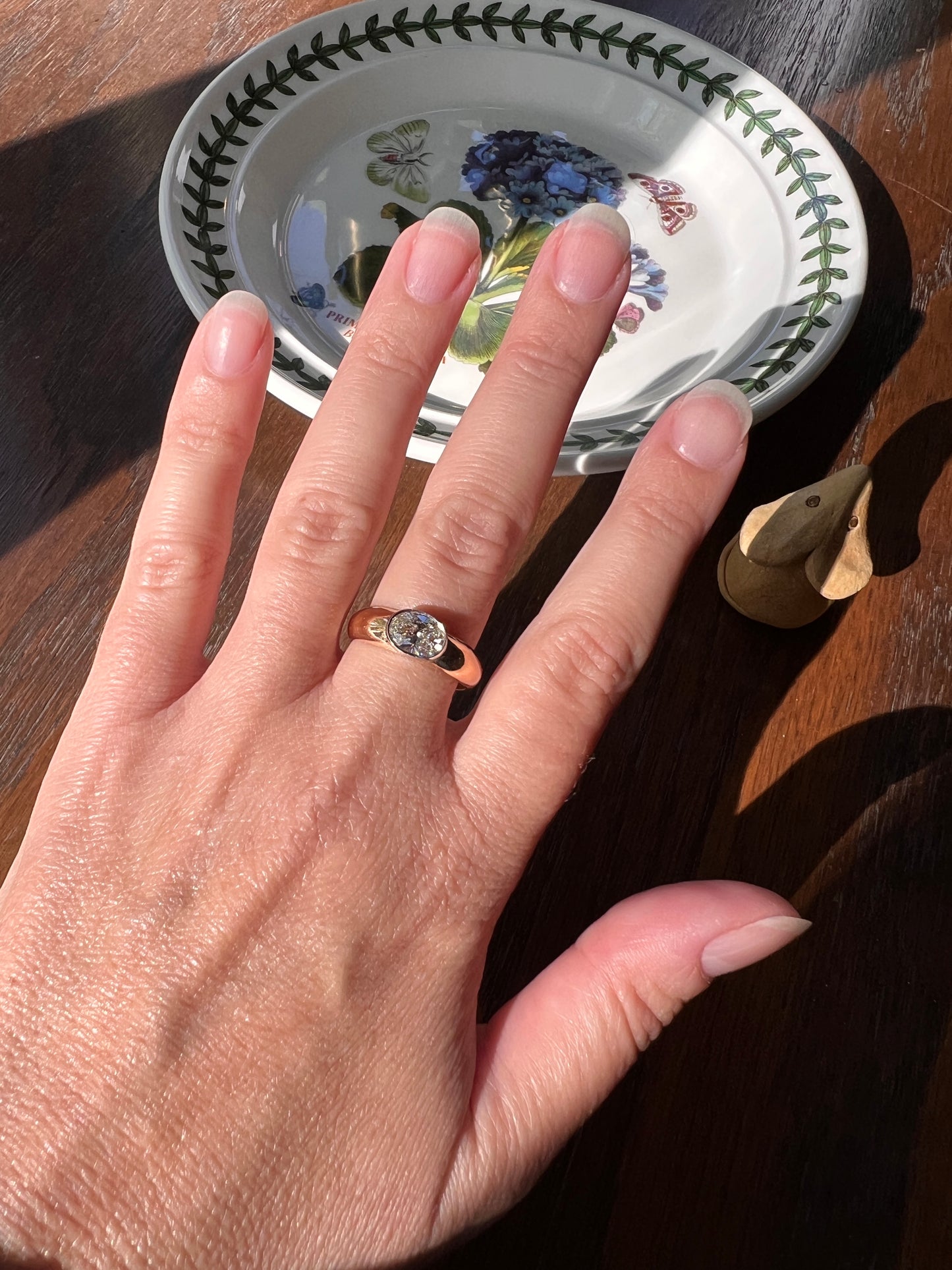 OVAL Vintage 1.02 Carat DIAMOND Gypsy Ring Chunky Wide Band East West Bezel Set 4.95g 18k Gold