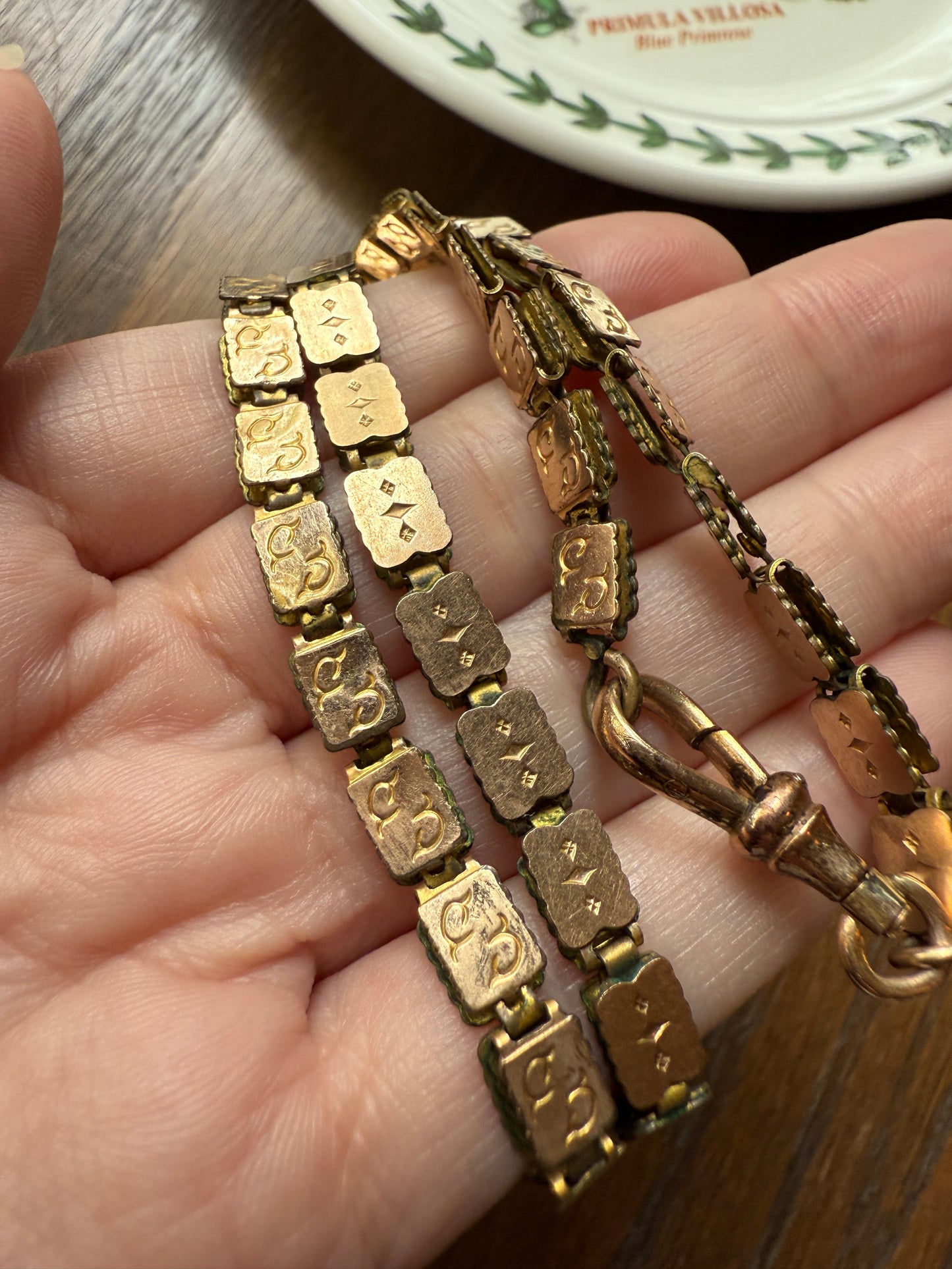 VICTORIAN Antique Book CHAIN Shimmering Necklace Gold Fill Rectangular Link Reversible Swirl Design Dog Clip