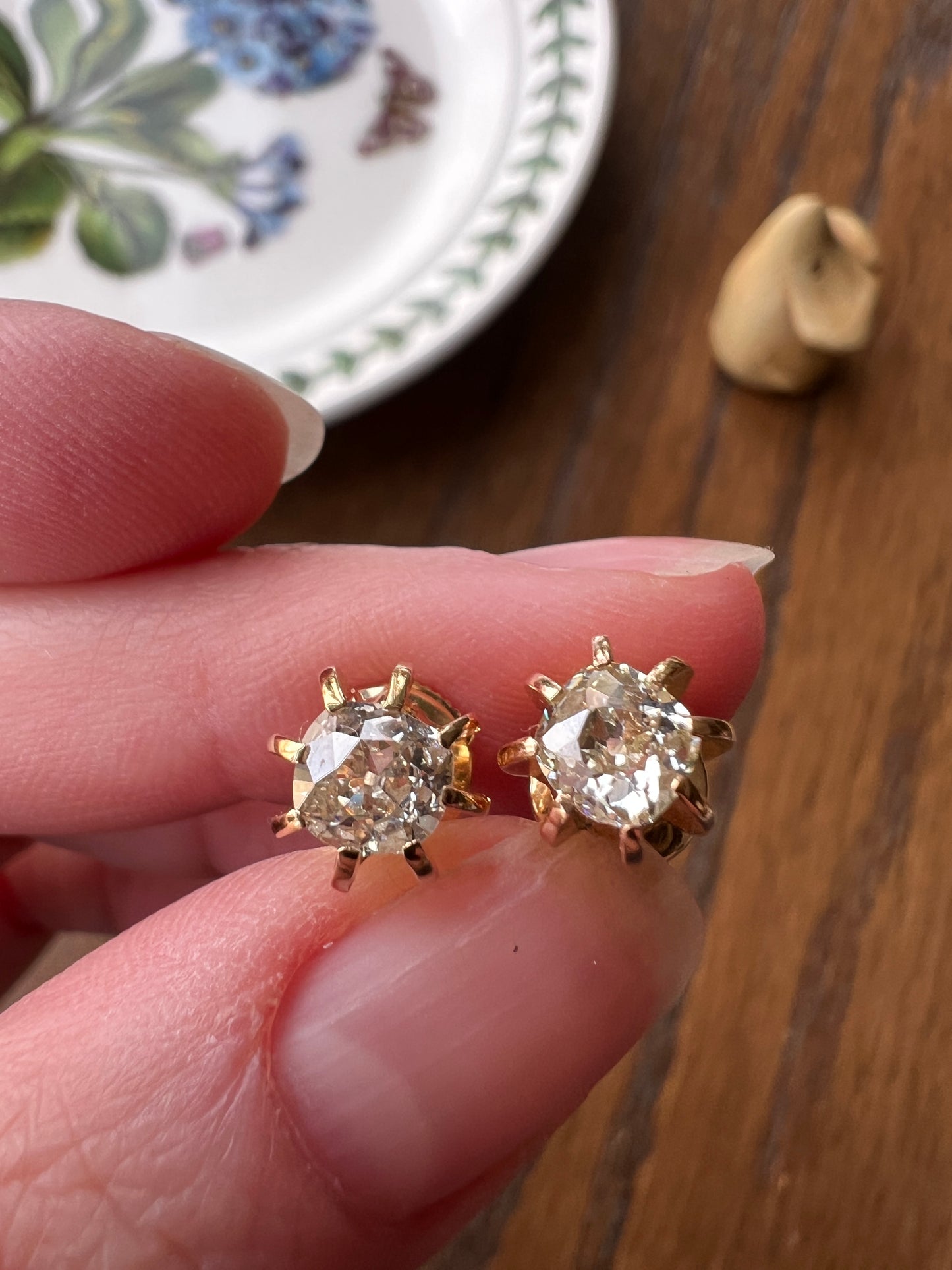 Antique Eye Clean One Carat Tdw Cushion Old Mine Cut DIAMOND Prong Stud Earrings French 18k Gold