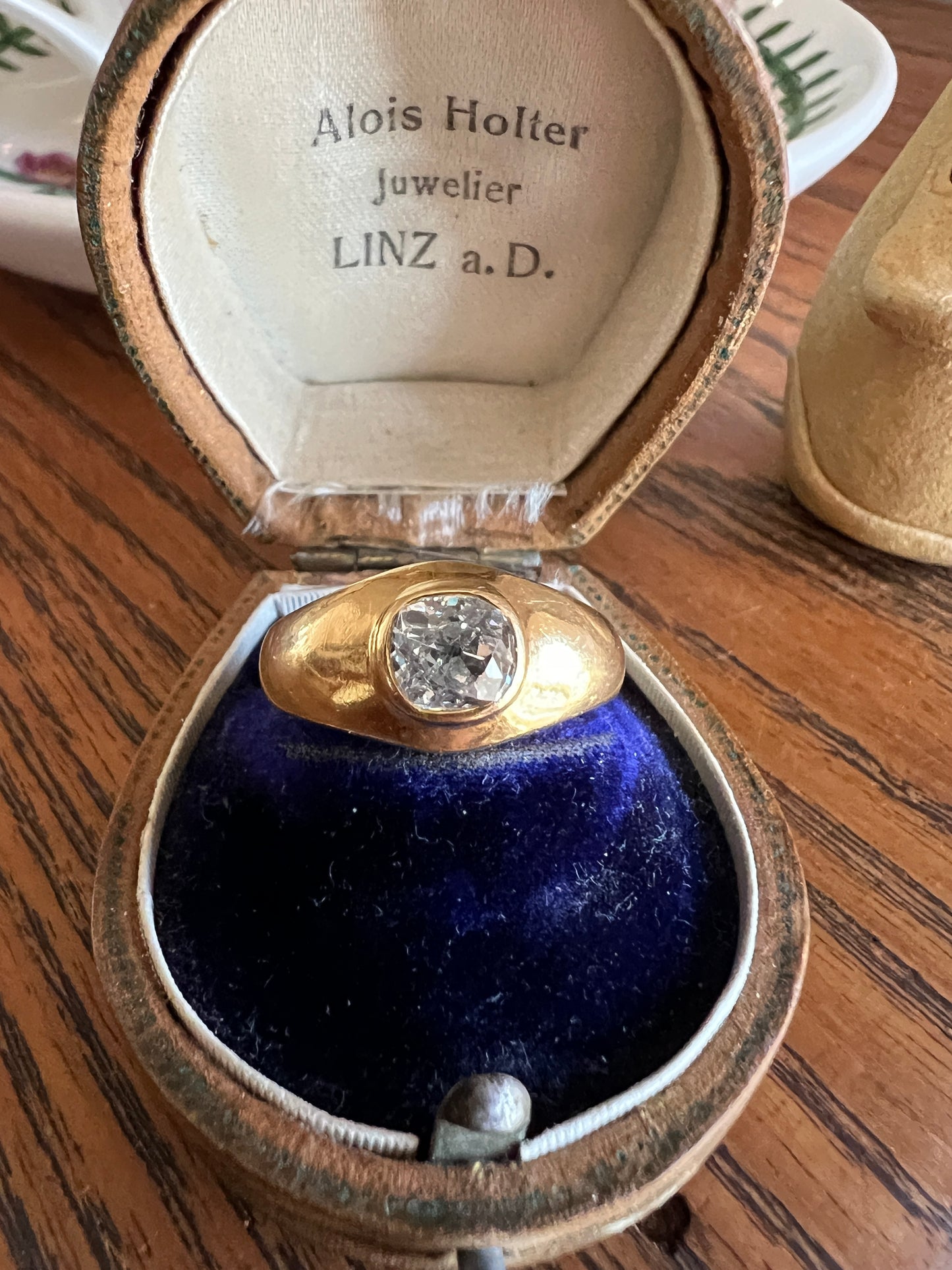 Chunky 1 Carat Antique Old Mine Cut DIAMOND Ring French 6.6g 18k Gold Gypsy Band Solitaire Unisex Man or