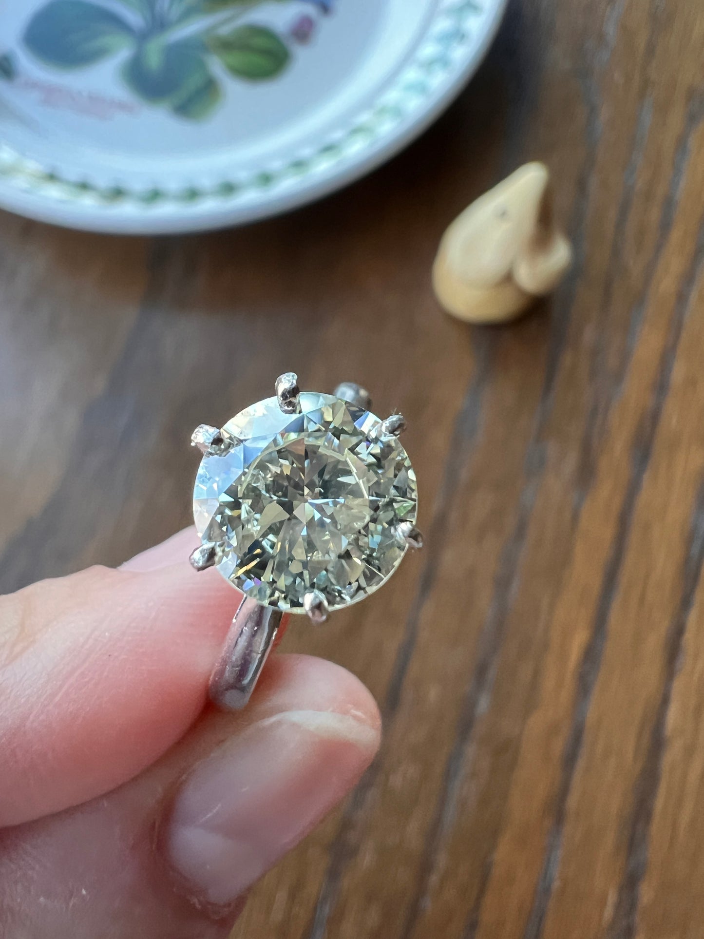 Exceptional French Vintage to Antique 2.3 CARAT Transitional Cut DIAMOND Eye Clean Solitaire Engagement Ring 18k White Gold Fiery Stacker