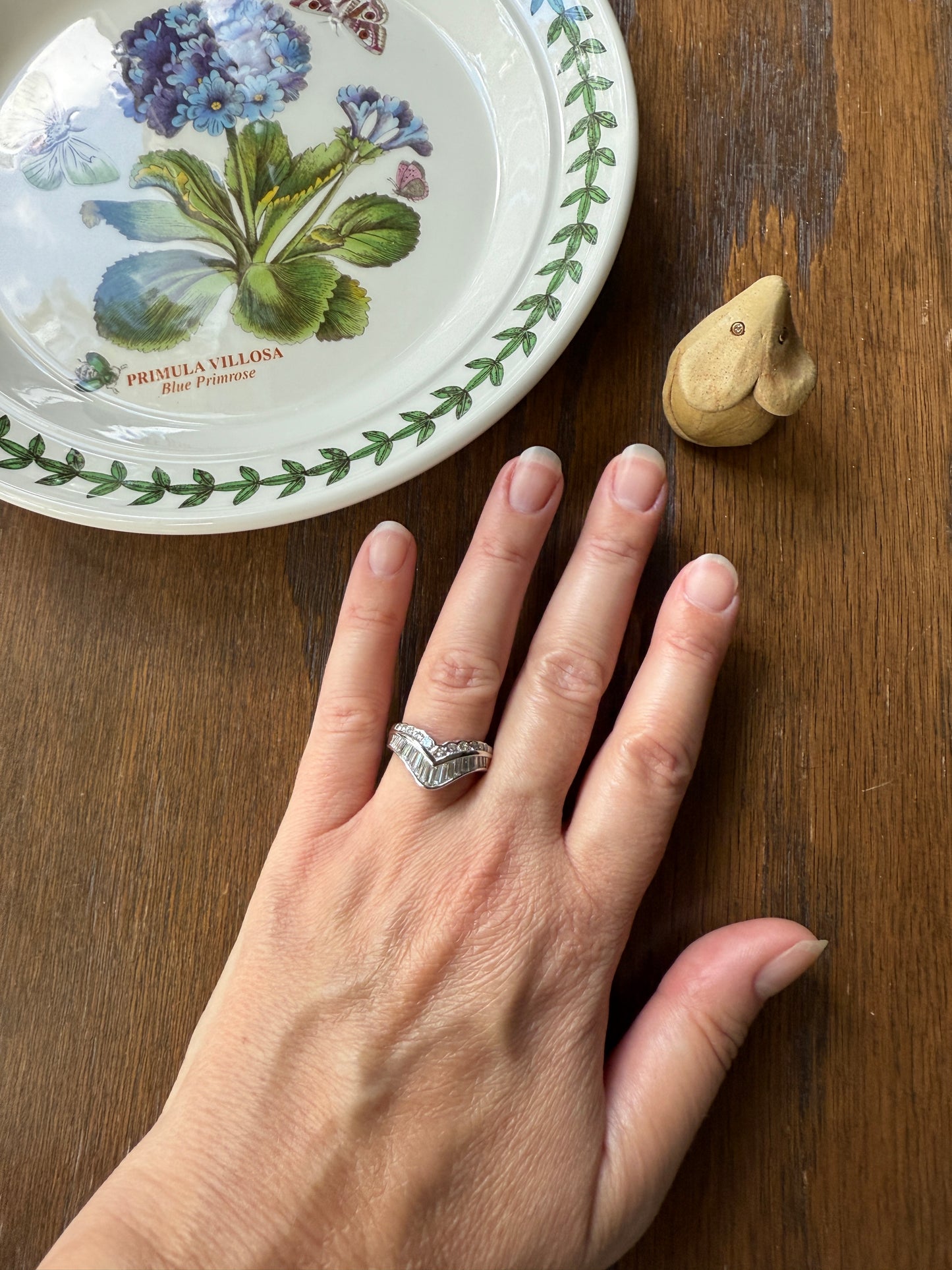 Chevron TIARA 1.5 Carat Baguette Brilliant Cut Diamonds French 8.5g PLATINUM Vintage V Ring Stacker Band Chunky
