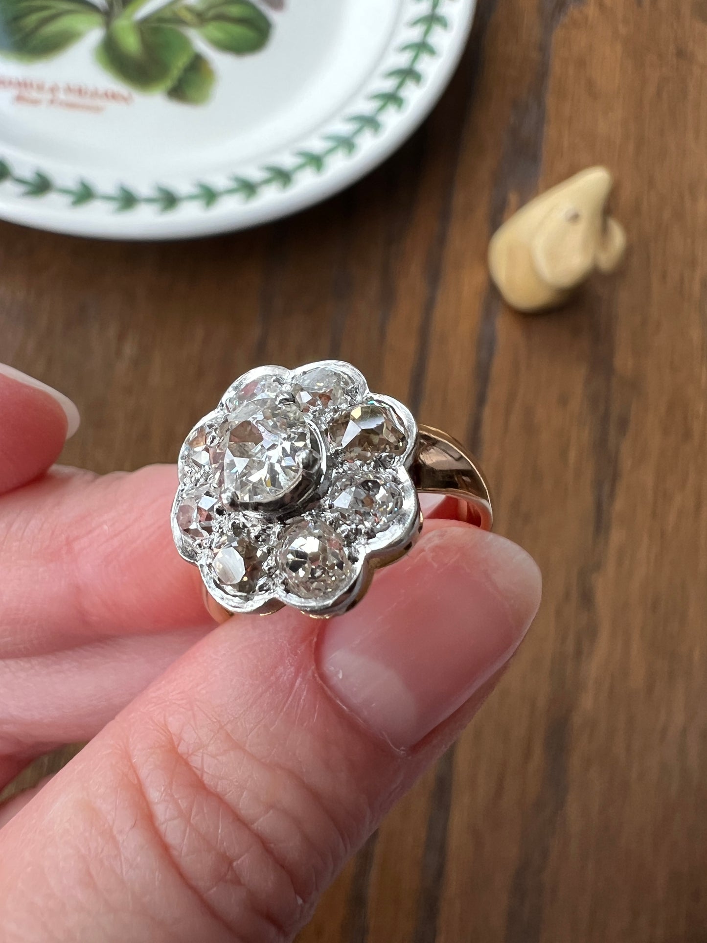 Large ANTIQUE 2.6 Carat Nine Stone Old Mine Cut Halo DiAMOND Ring 18k Gold PLATiNUM Wide Band Daisy Cluster