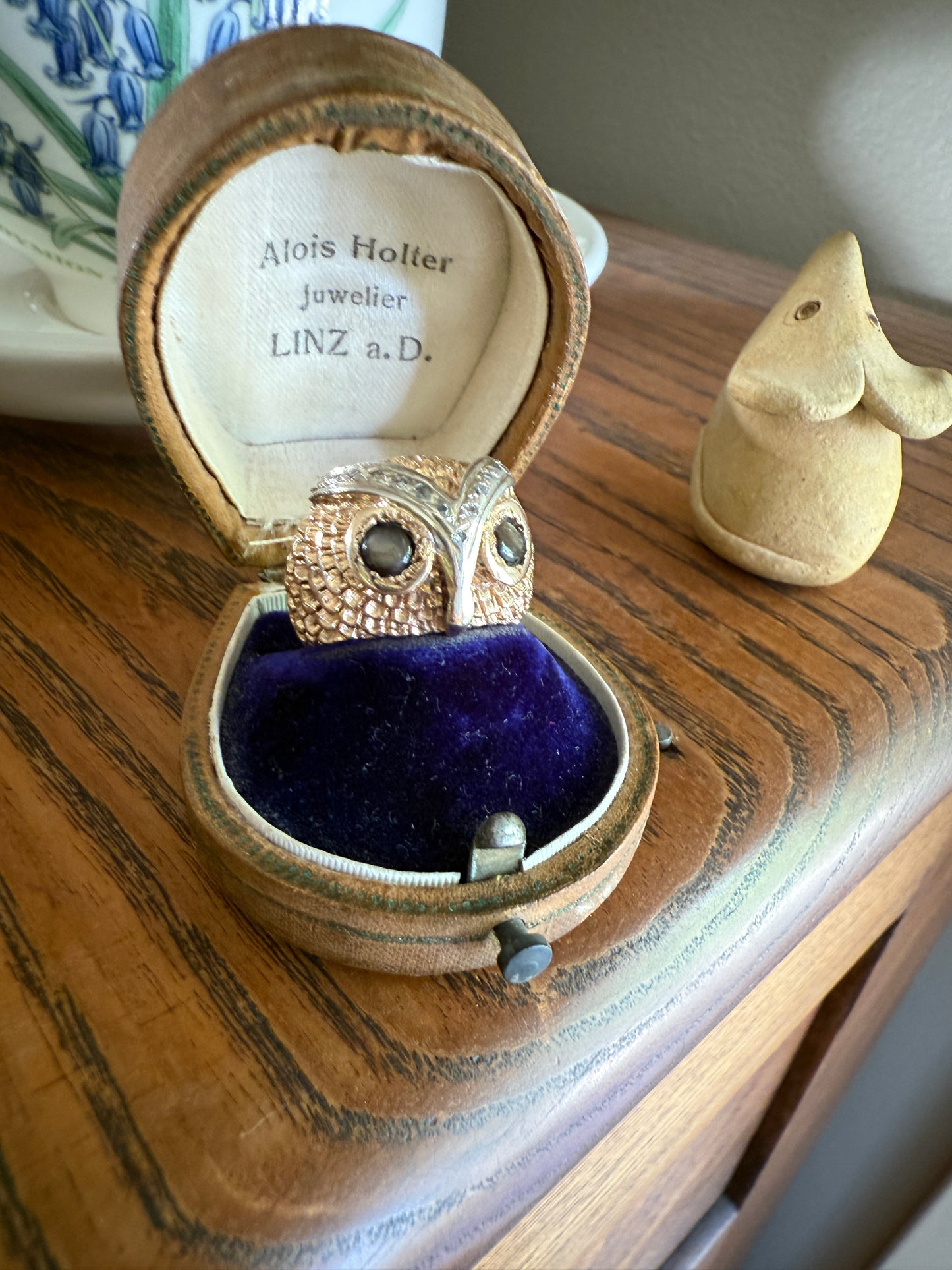 OWL Vintage Figural HEAVY 12.7g 14k Gold Ring Cat's Eye Gray Chrysoberyl Eyes Two Tone Diamond Accents Domed Chunky Unisex Statement Wisdom