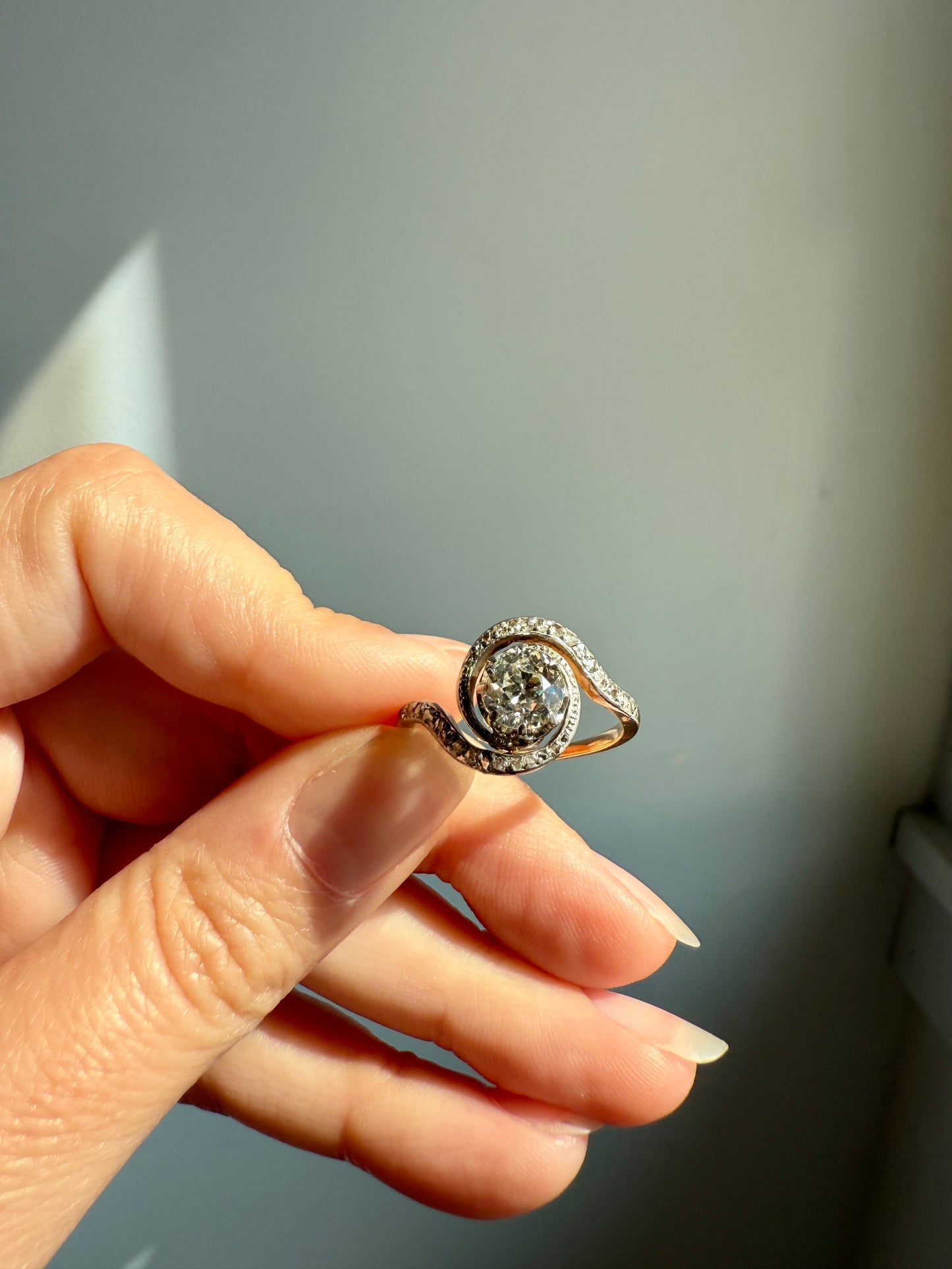 Turbillon French ANTIQUE Swirling 1.25 + Carat Old European Cut DIAMOND 18k Gold & PLATINUM Ring Bypass Rose Cut Halo