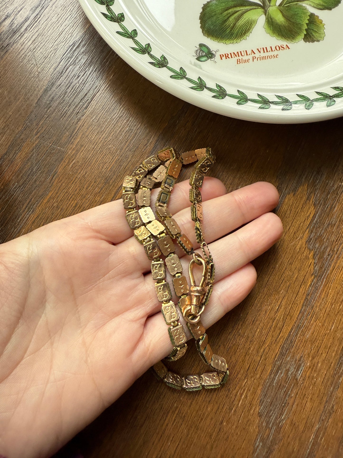 VICTORIAN Antique Book CHAIN Shimmering Necklace Gold Fill Rectangular Link Reversible Swirl Design Dog Clip