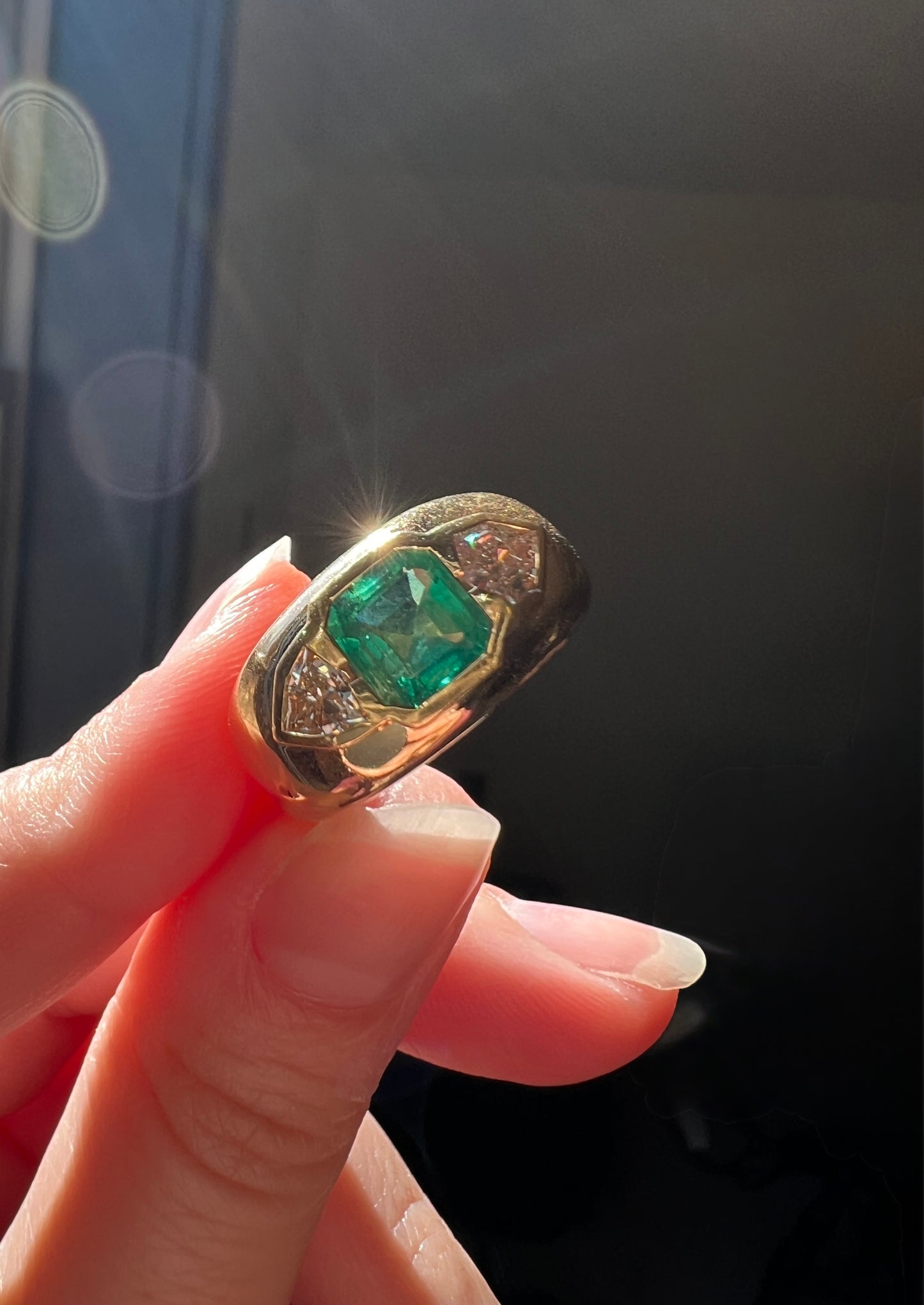 HEXAGON SHIELD Diamond Green EMERALD Chunky Vintage Three Stone Gypsy Ring French 18k Gold Wide Band Natural Heavy