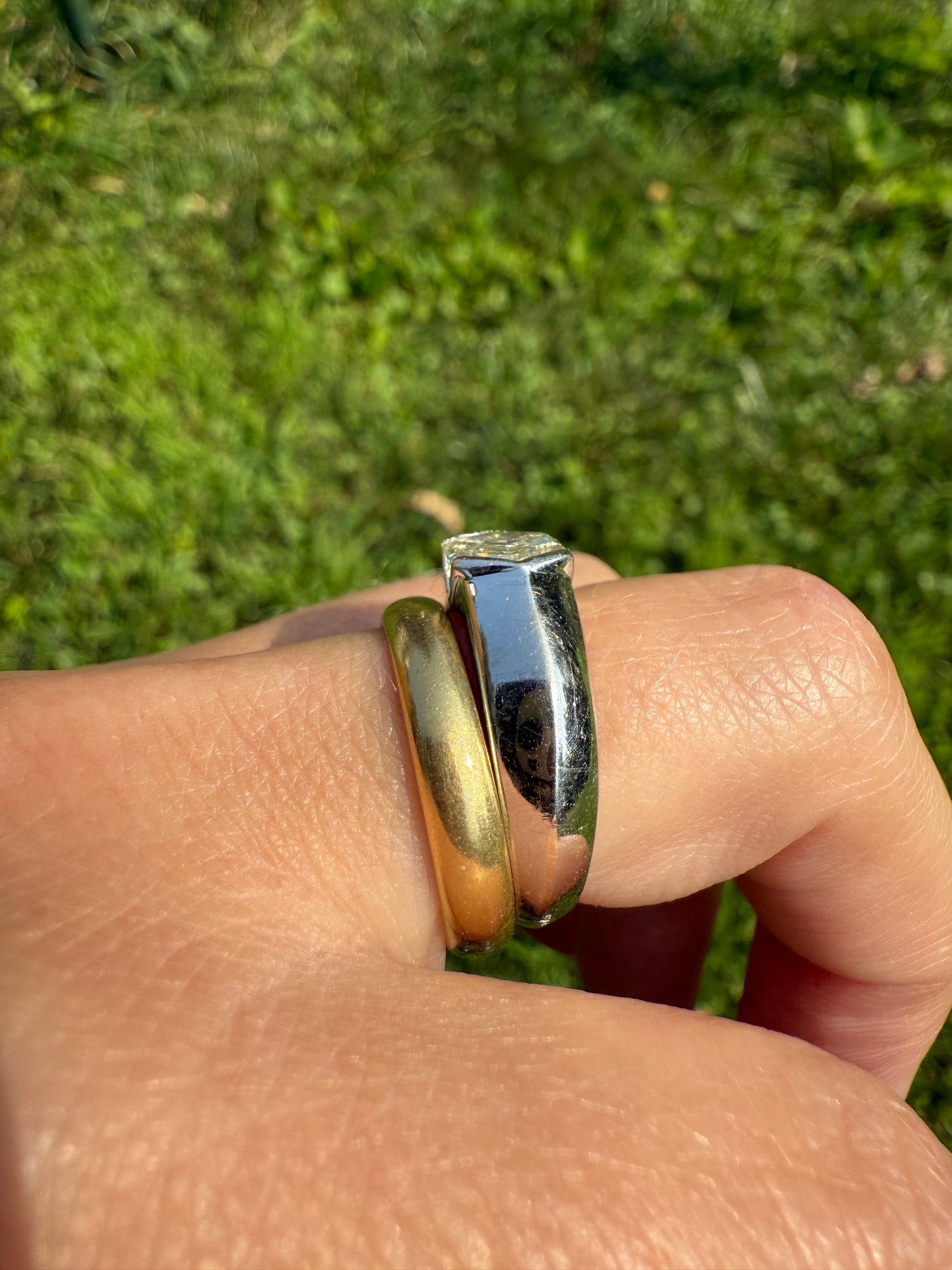 Rare HEXAGON Natural Diamond Pale Yellow French Vintage 18k White Gold Gypsy Ring 9.1g Chunky Sturdy Stacker Unisex Step Cut Beveled Band