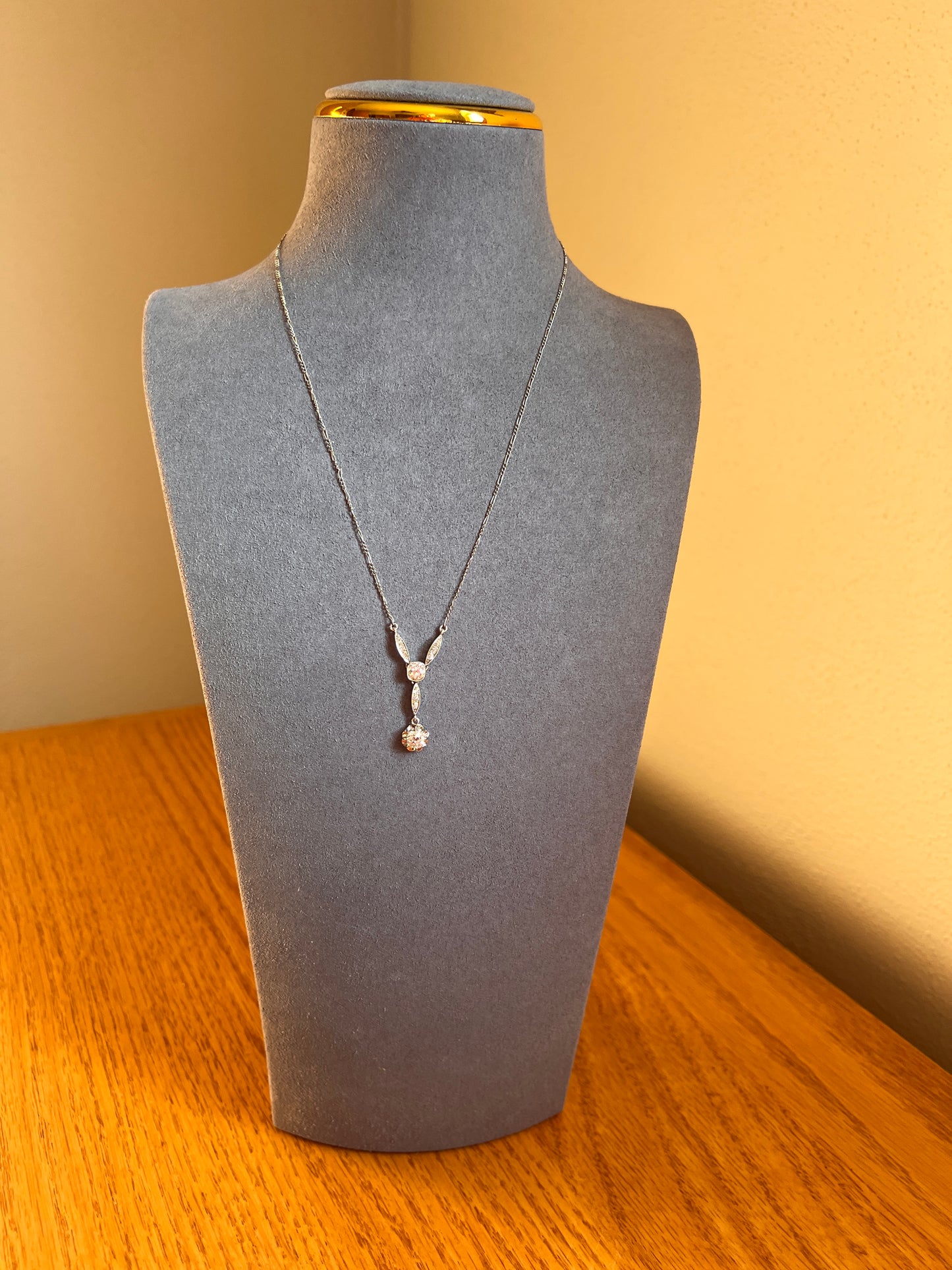 Art Deco 1.2 Carat Old Mine Cut DIAMOND French Antique 18k White Gold & Platinum Y Pendant on Chain Necklace