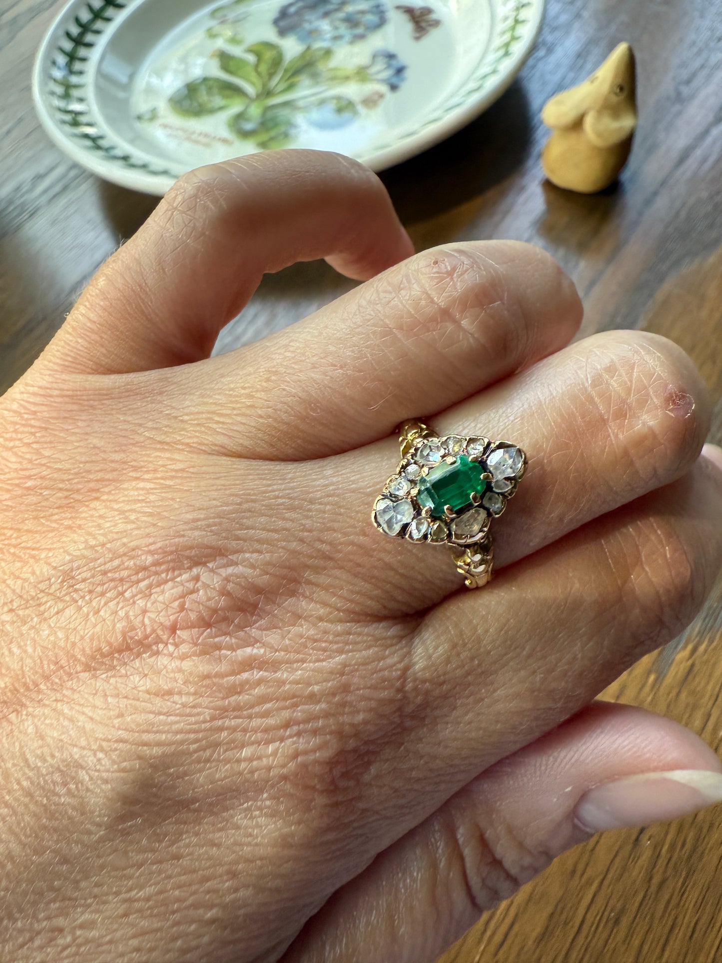 BOWS Green Spinel Rose Cut DIAMOND Cluster Halo French Antique Ring 18k Gold Victorian Art Nouveau Belle Epoque
